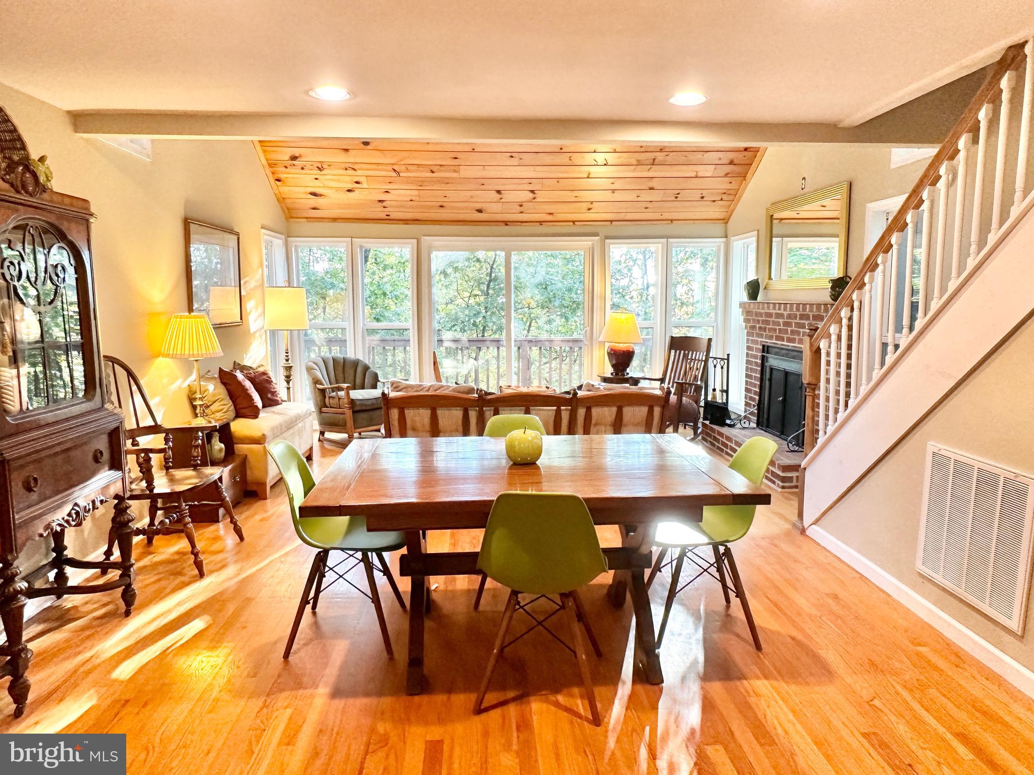 THE WOODS - Residential