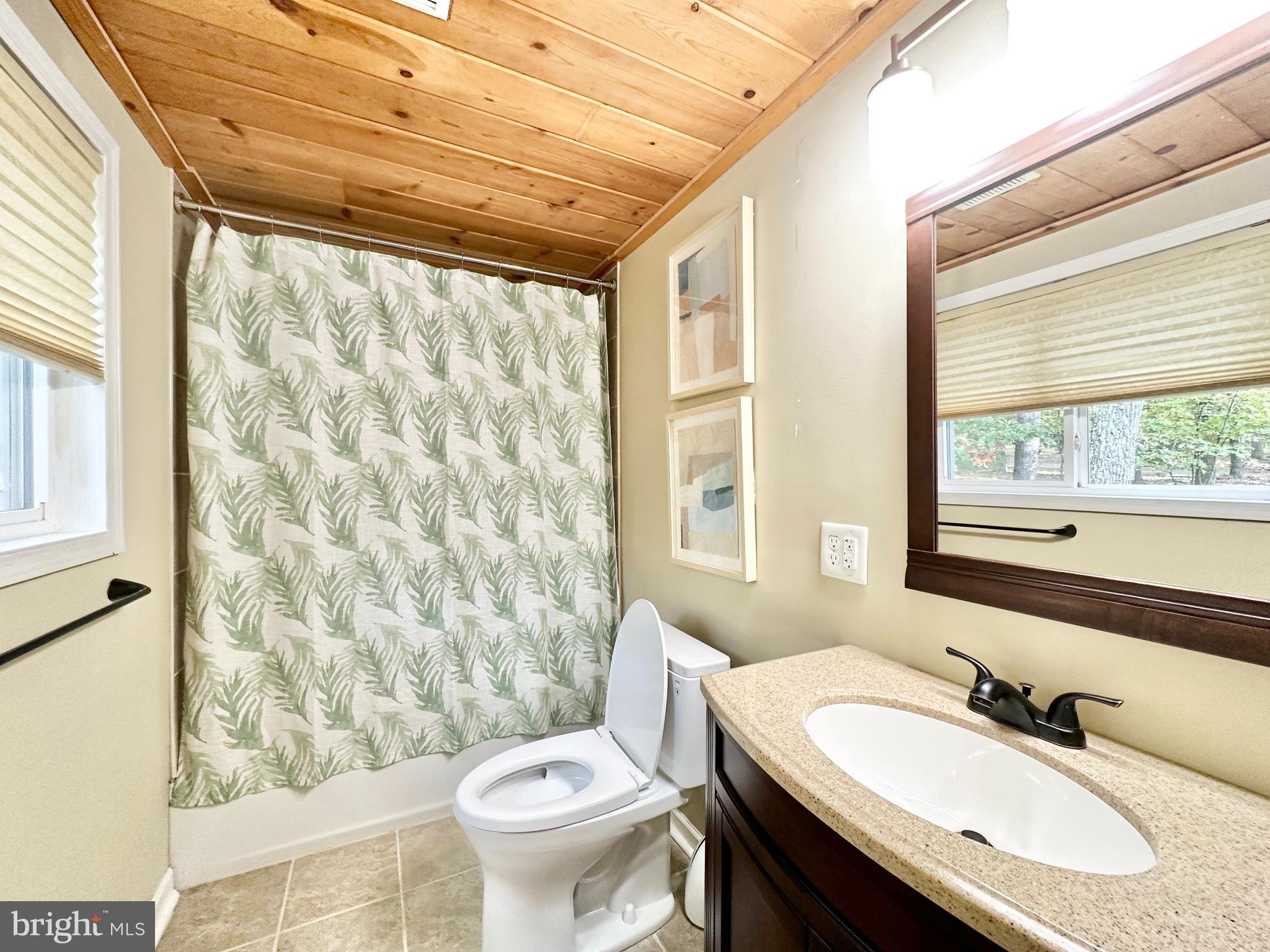 THE WOODS - Residential