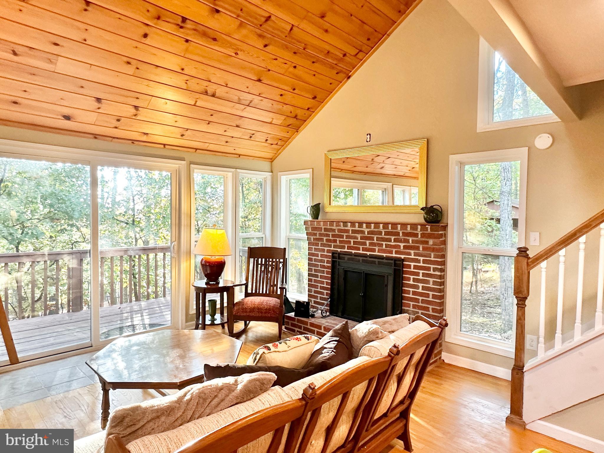 THE WOODS - Residential