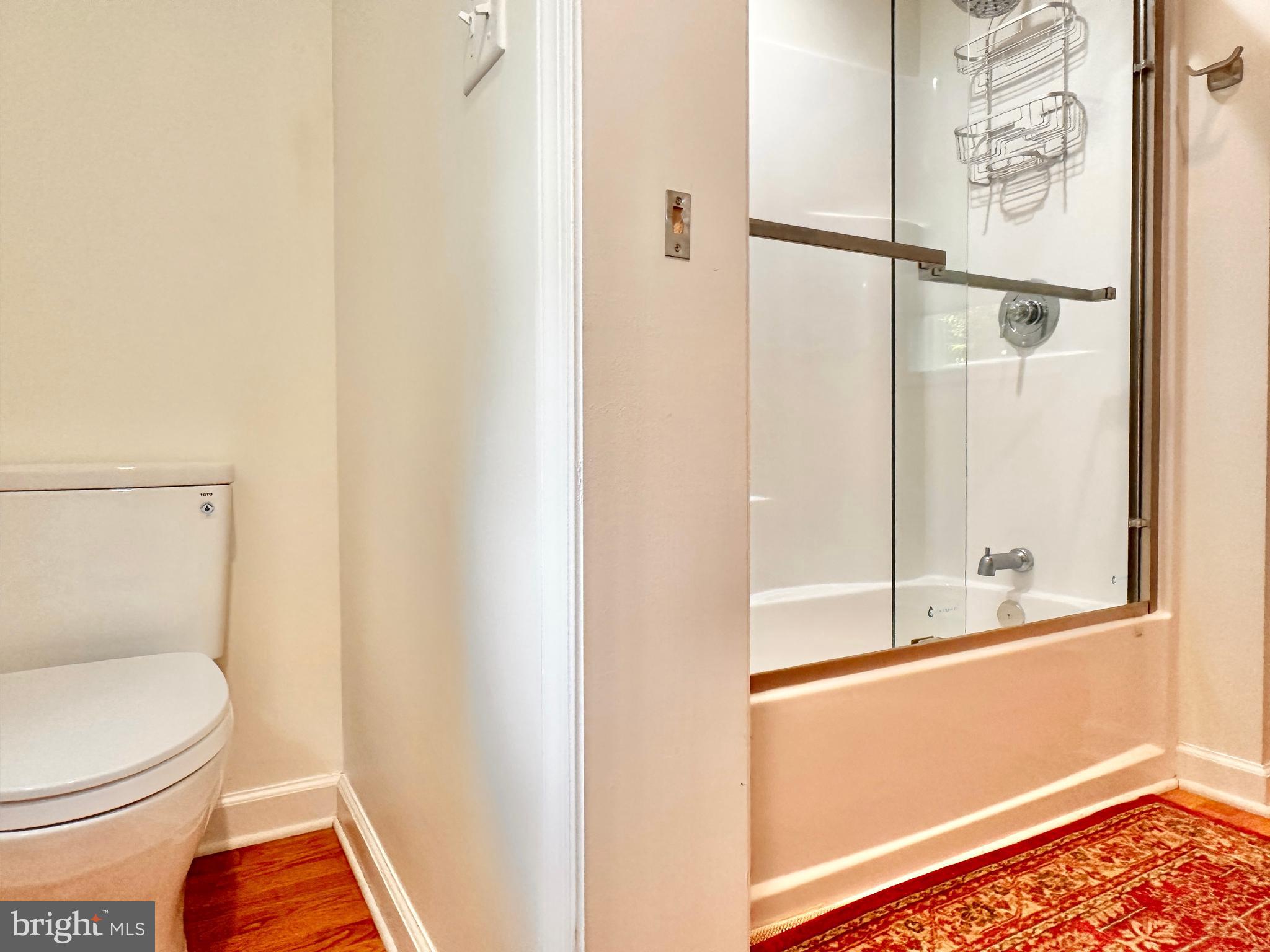 THE WOODS - Residential