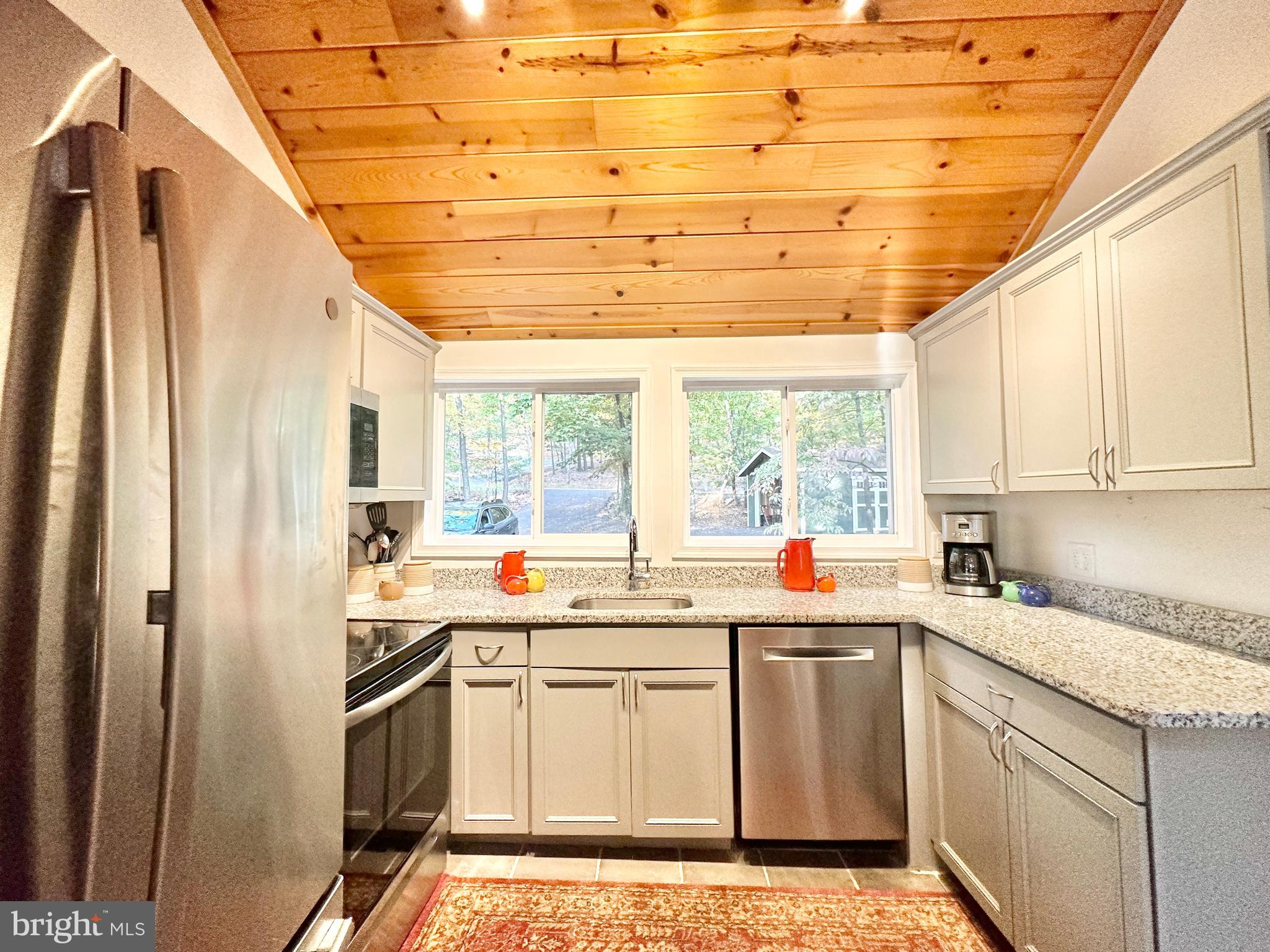 THE WOODS - Residential