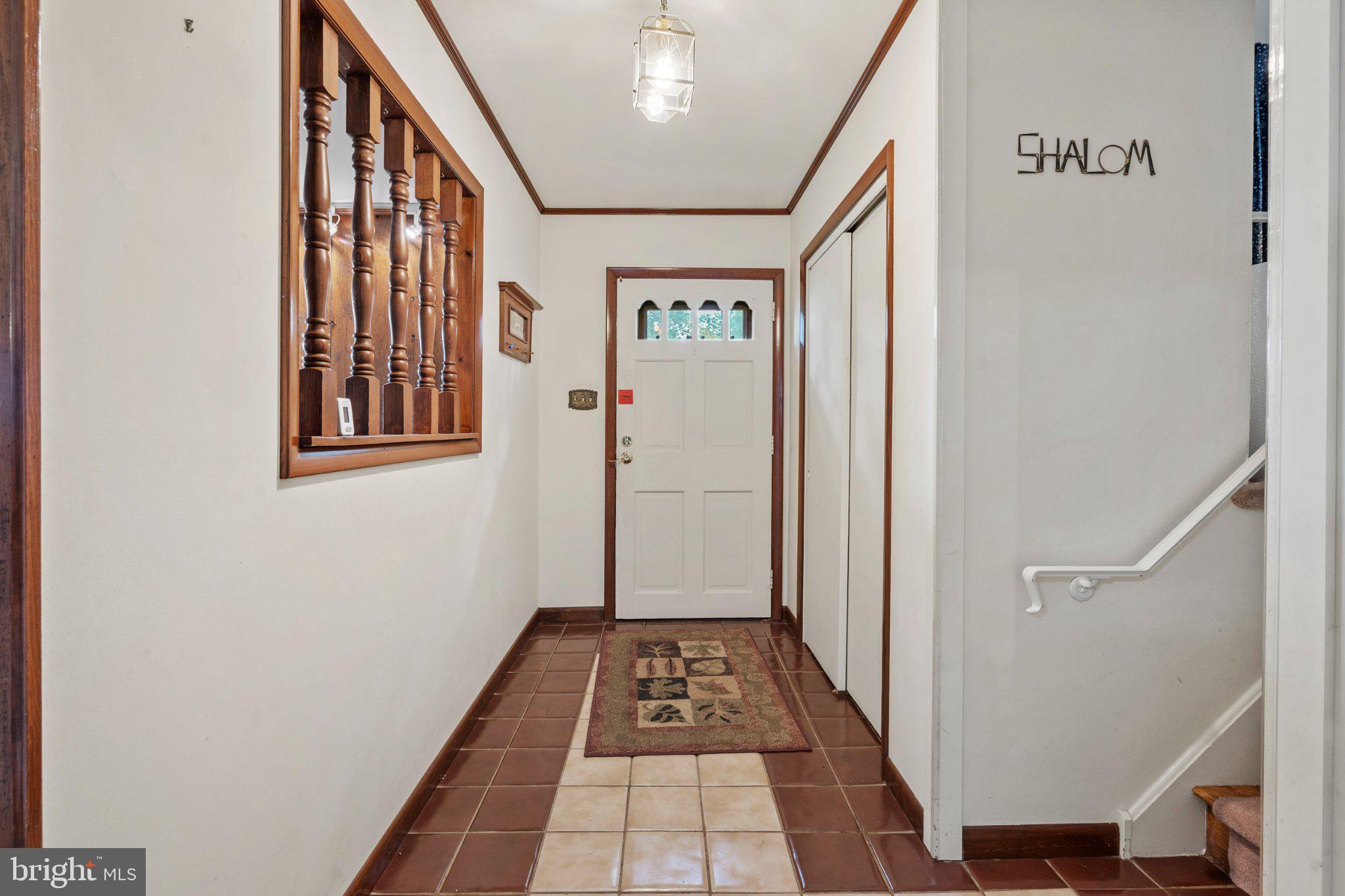 424 LONG AVENUE