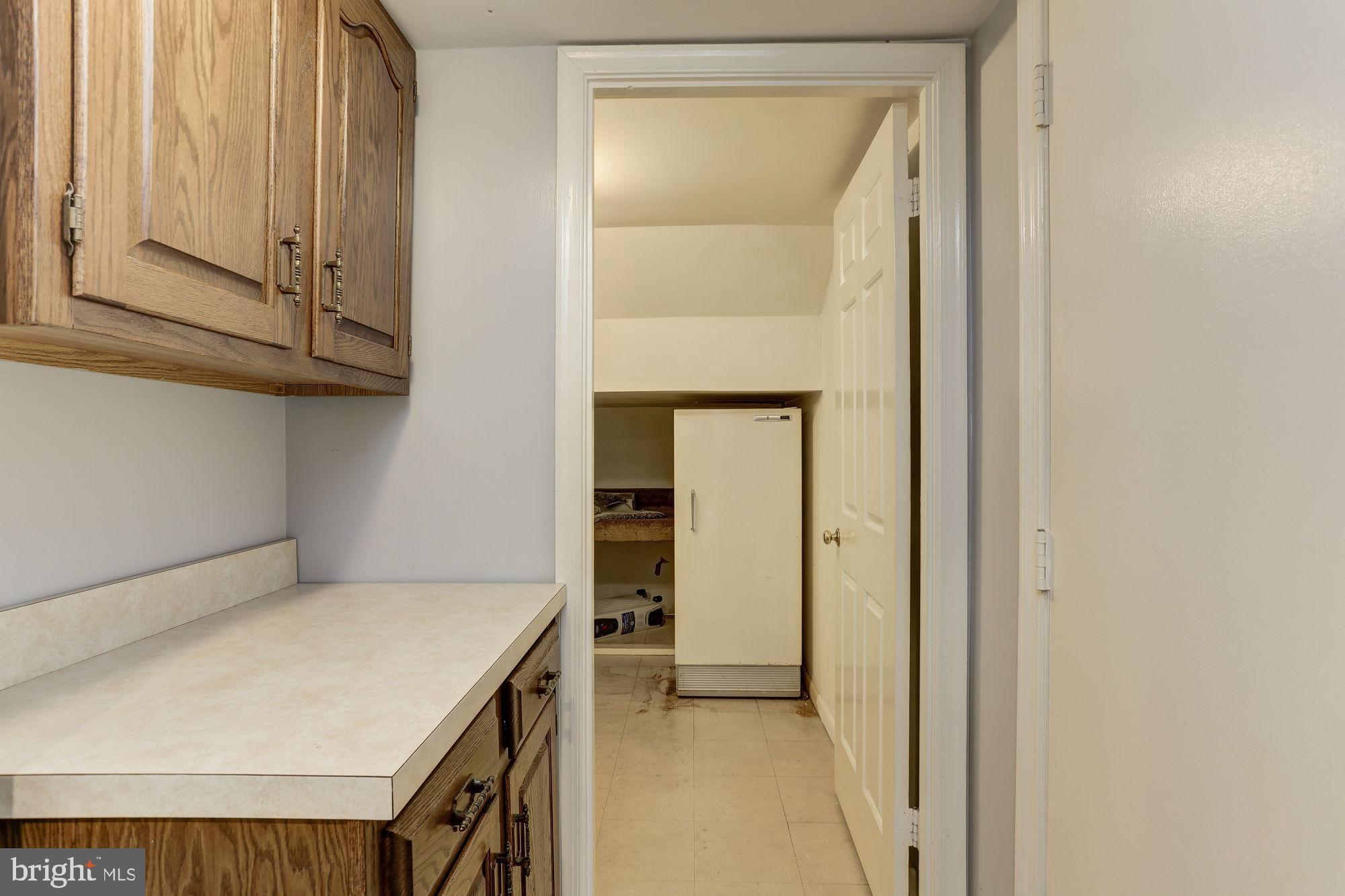 WILDWOOD HILLS - Residential Lease