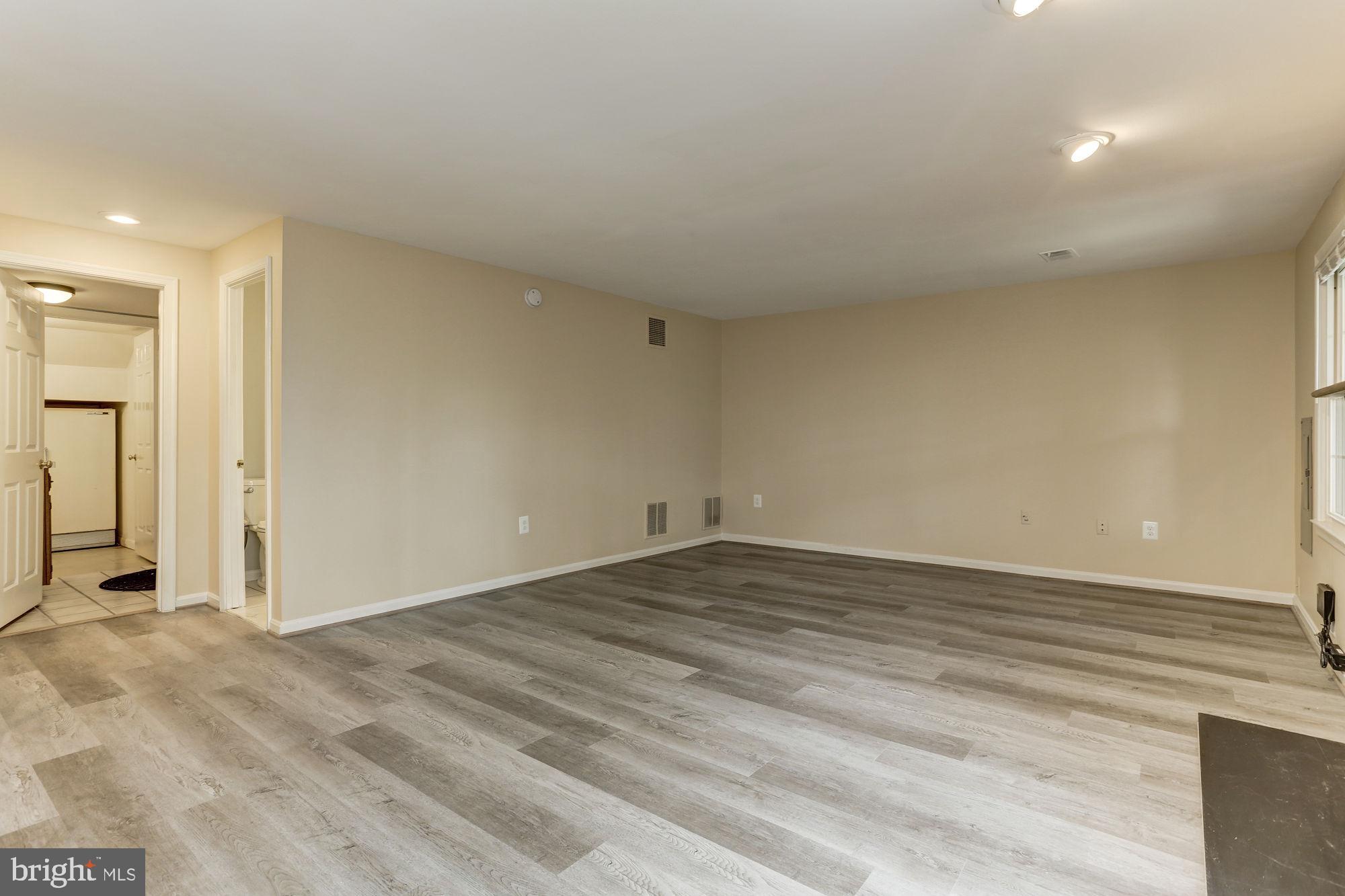 WILDWOOD HILLS - Residential Lease