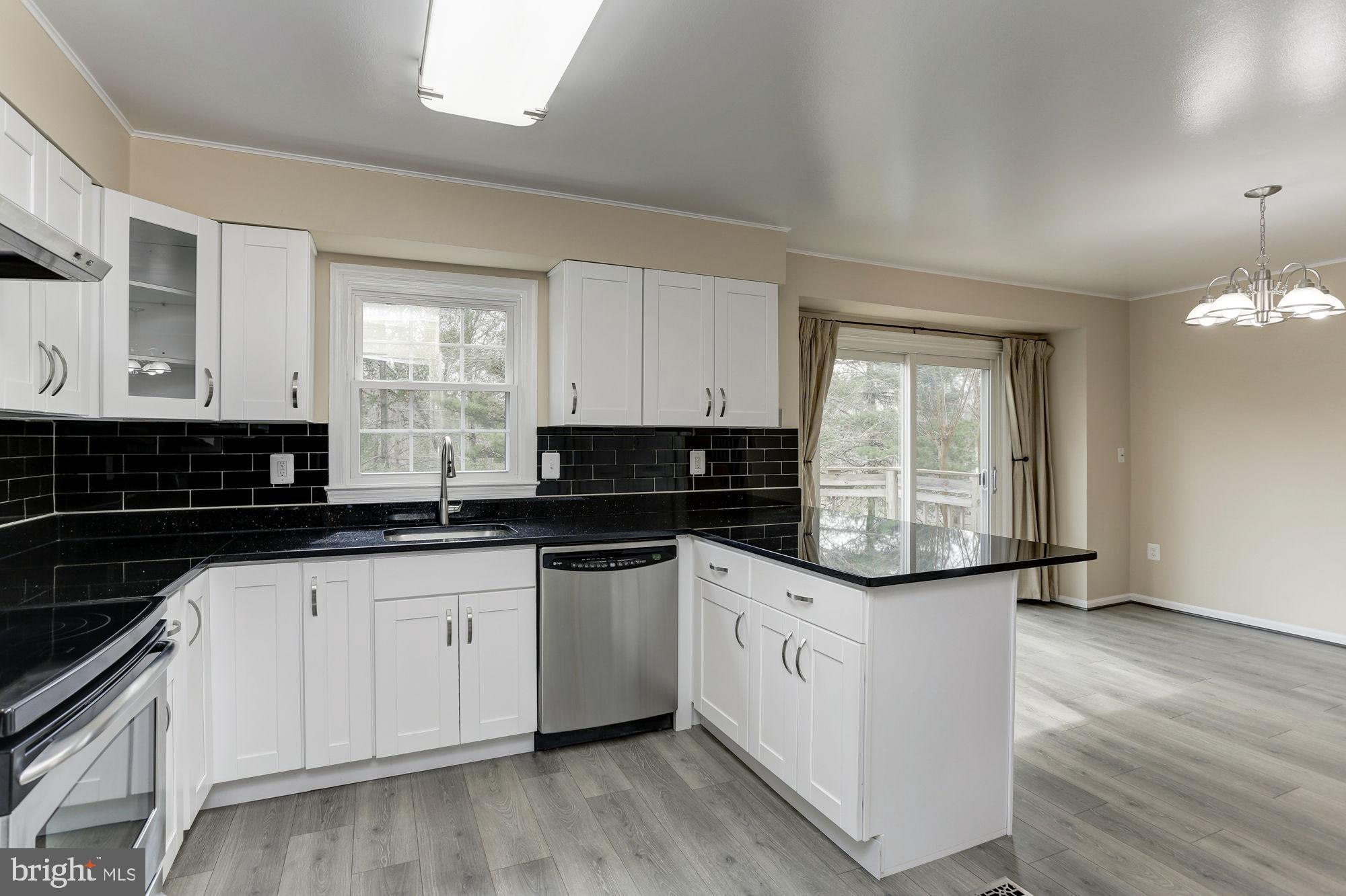 WILDWOOD HILLS - Residential Lease