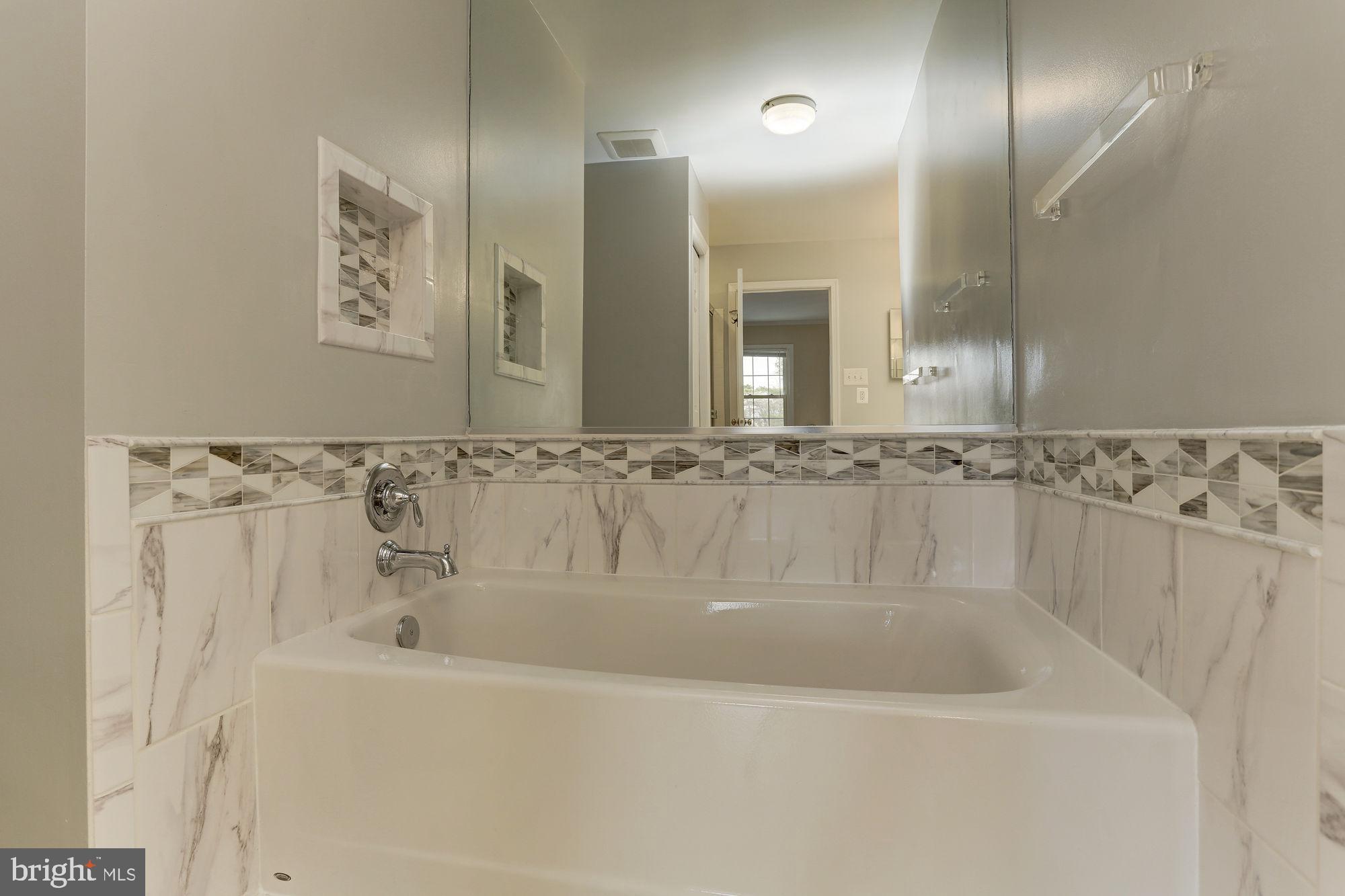 WILDWOOD HILLS - Residential Lease