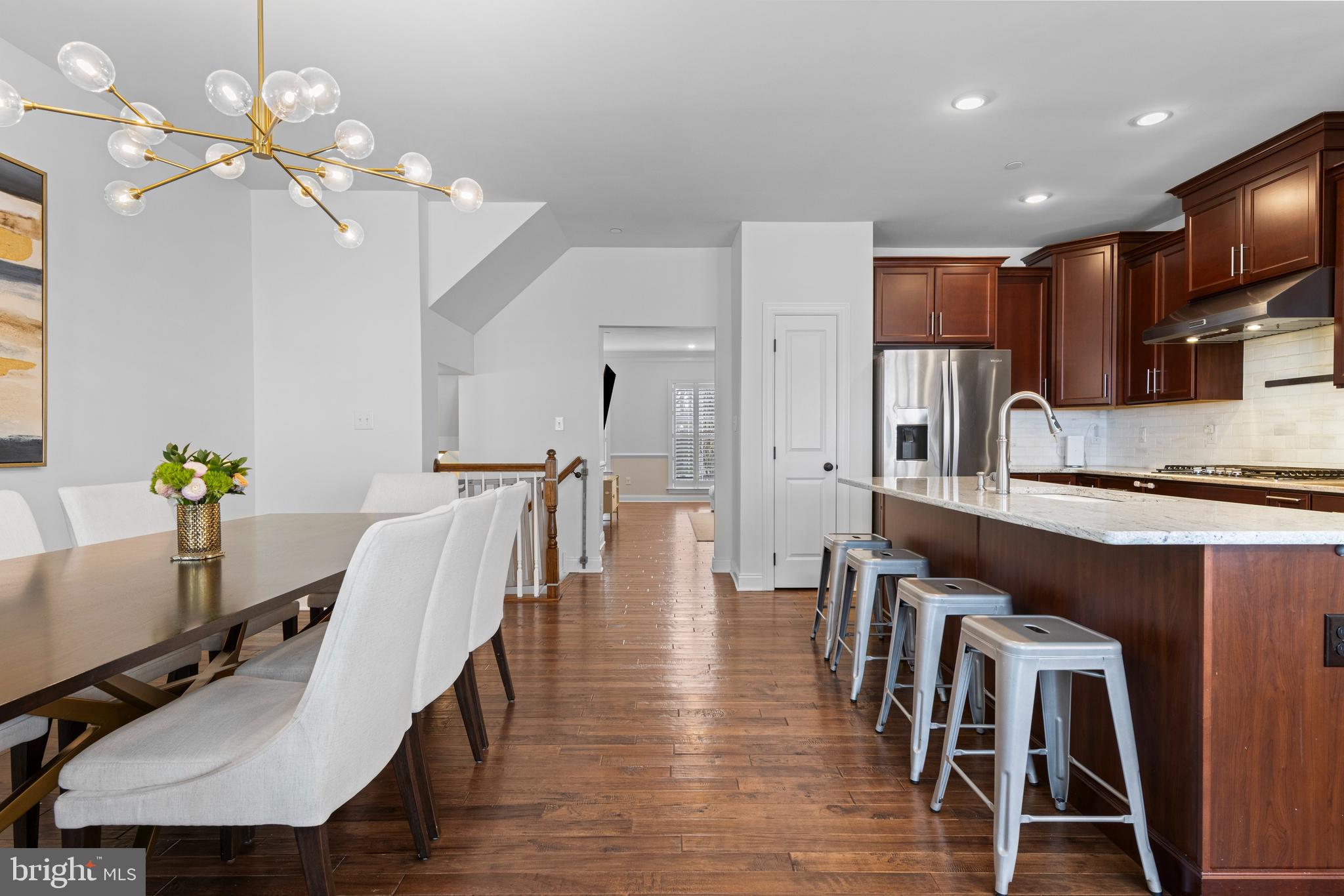 RAVENSCLIFF - Residential