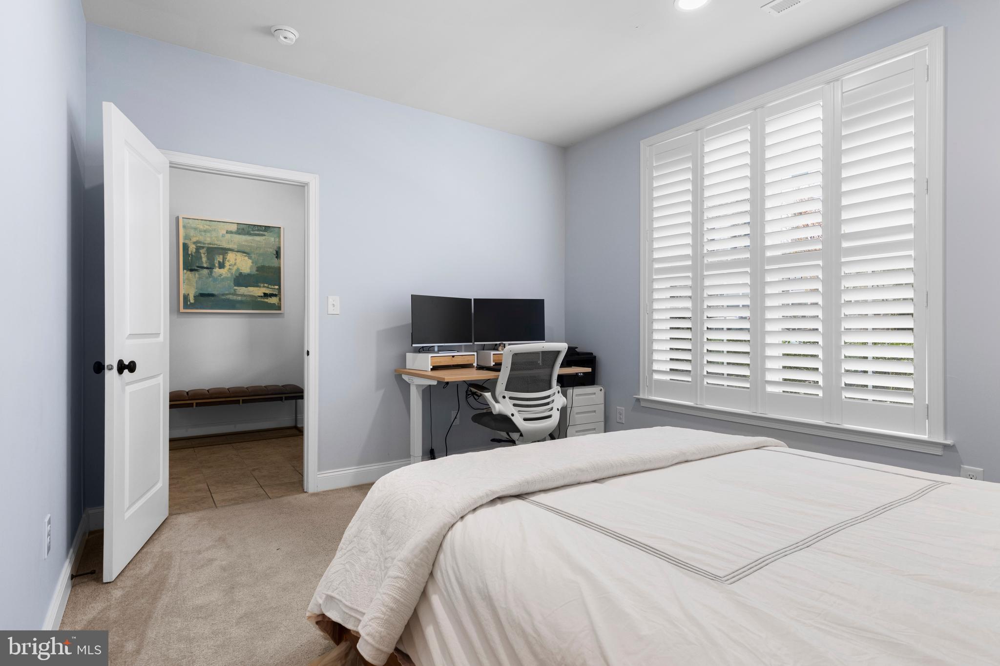 RAVENSCLIFF - Residential