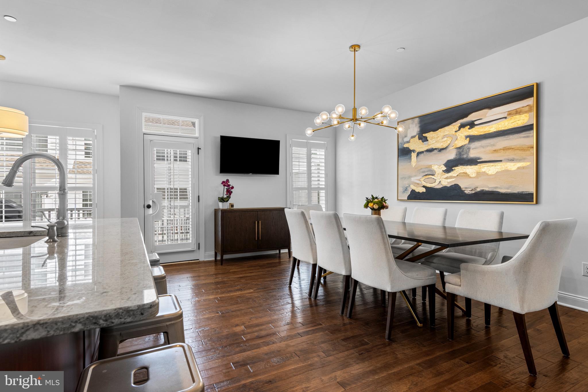 RAVENSCLIFF - Residential