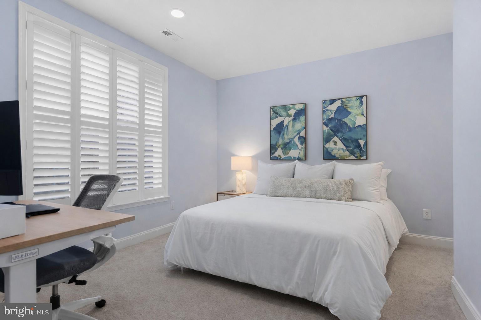 RAVENSCLIFF - Residential