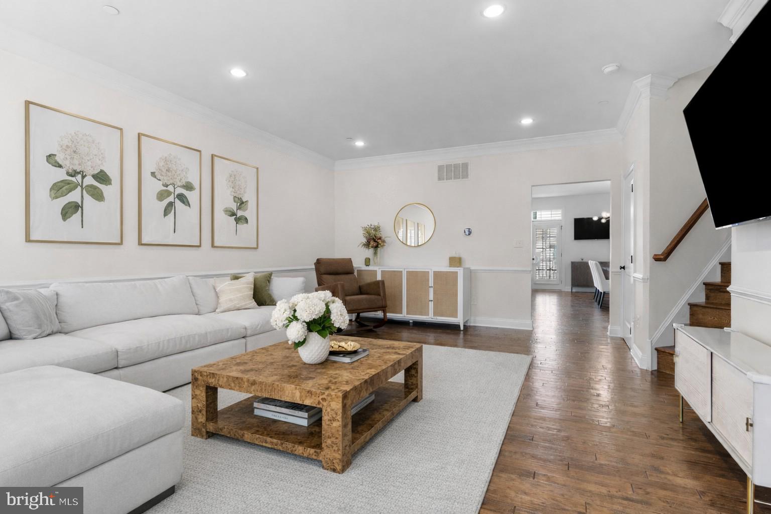 RAVENSCLIFF - Residential