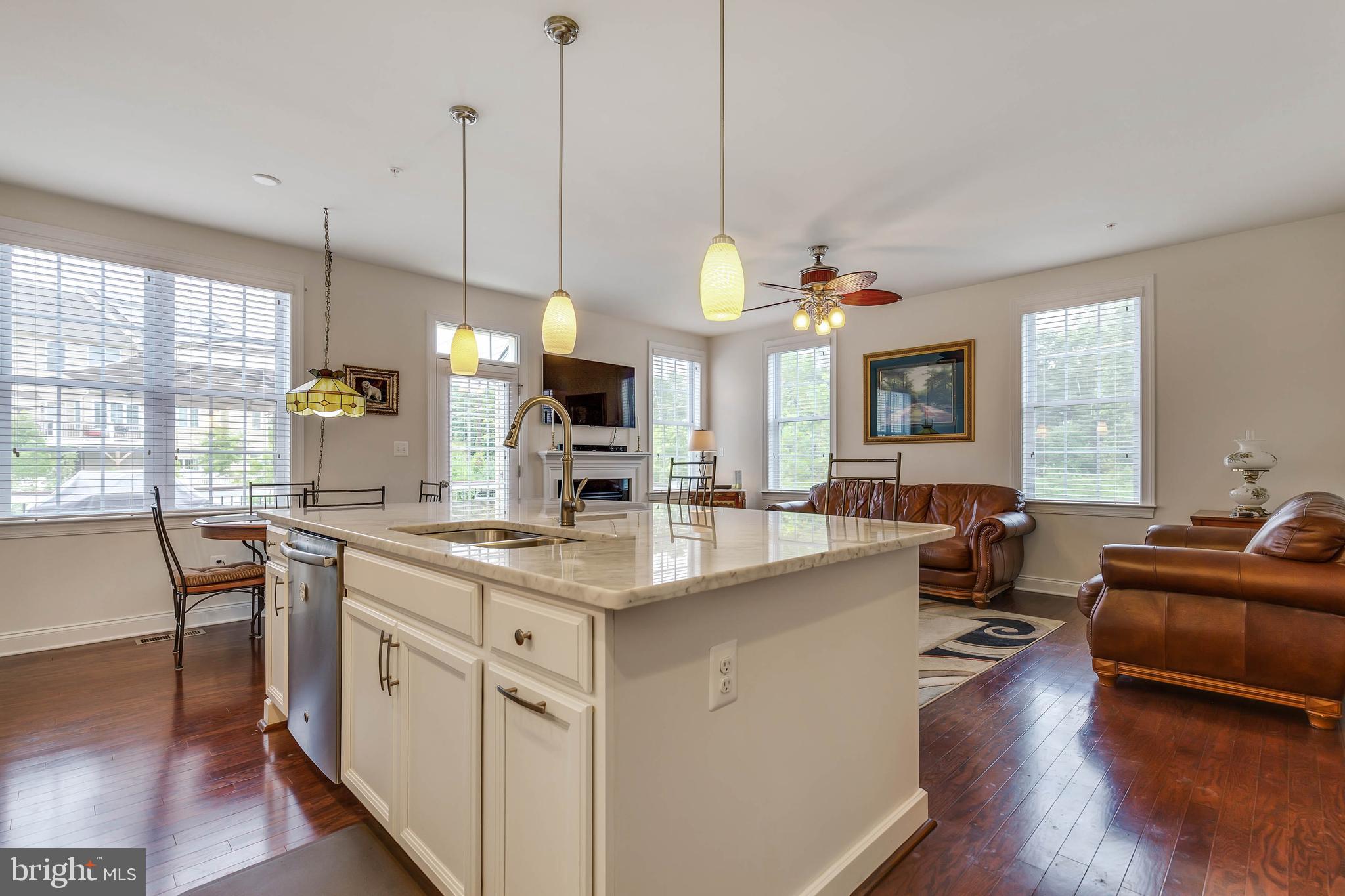 MARLBORO RIDGE - Residential