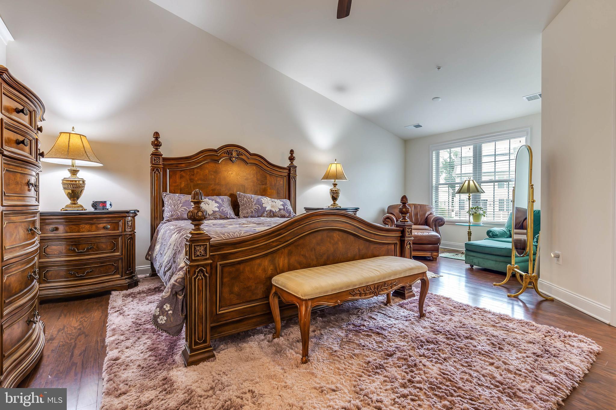 MARLBORO RIDGE - Residential