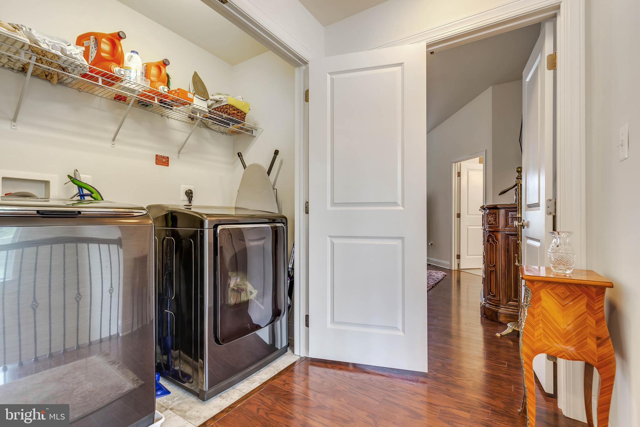 MARLBORO RIDGE - Residential