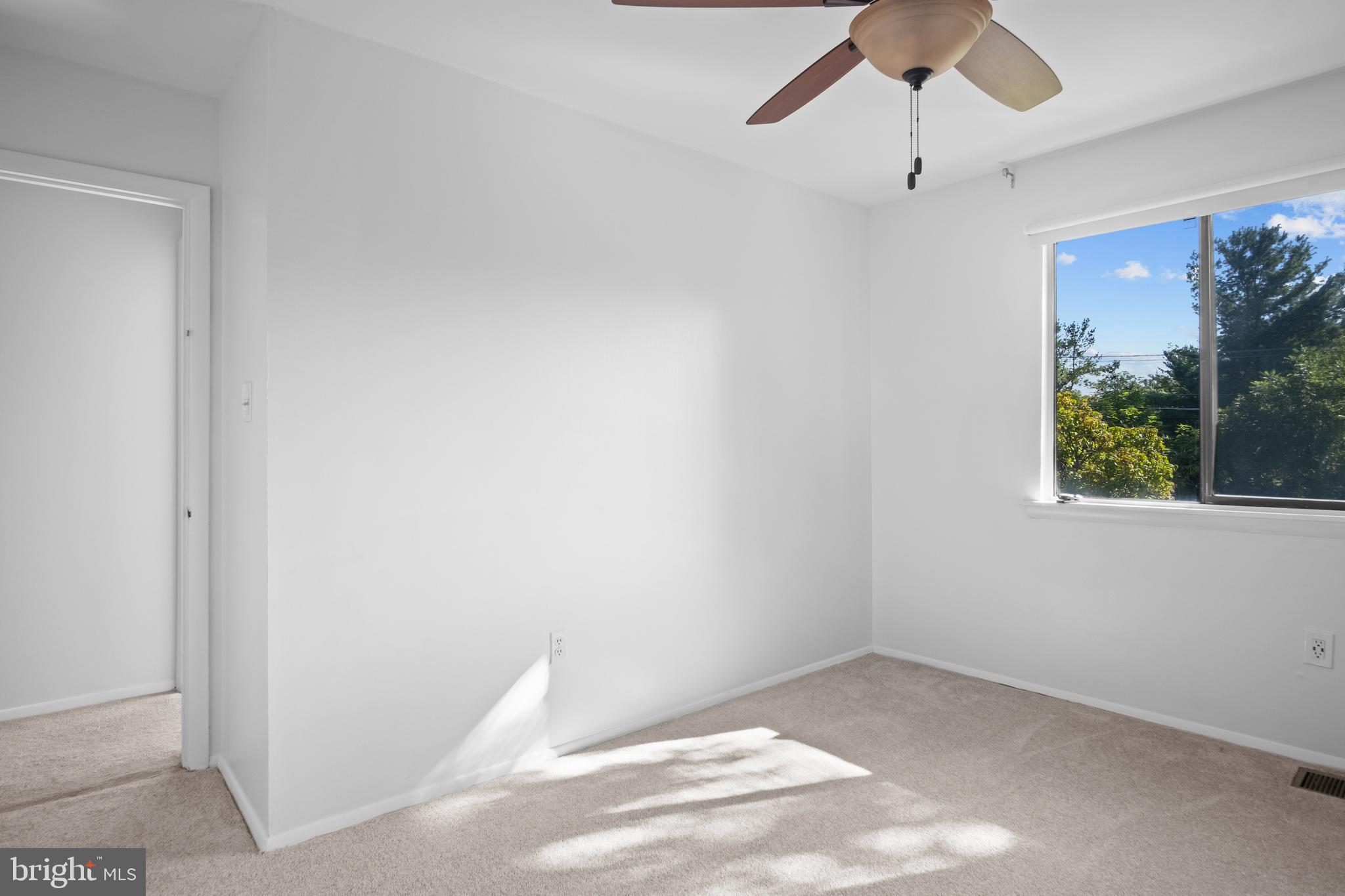 TRALEE - Residential Lease