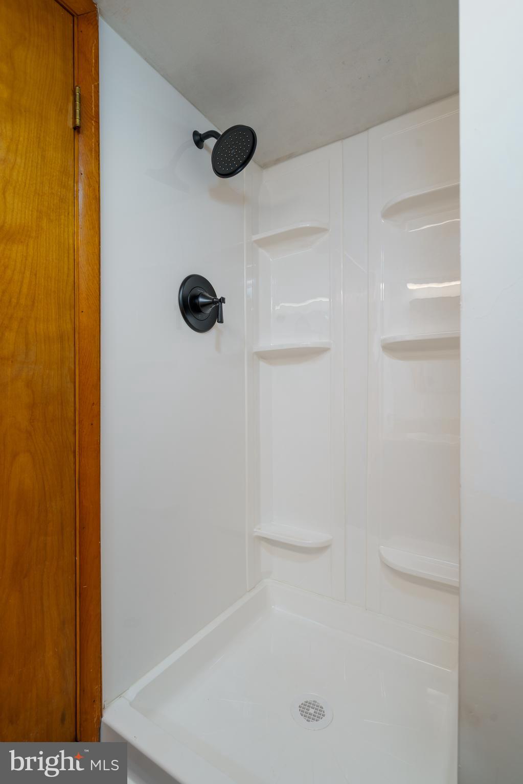 EDGEWOOD - Residential