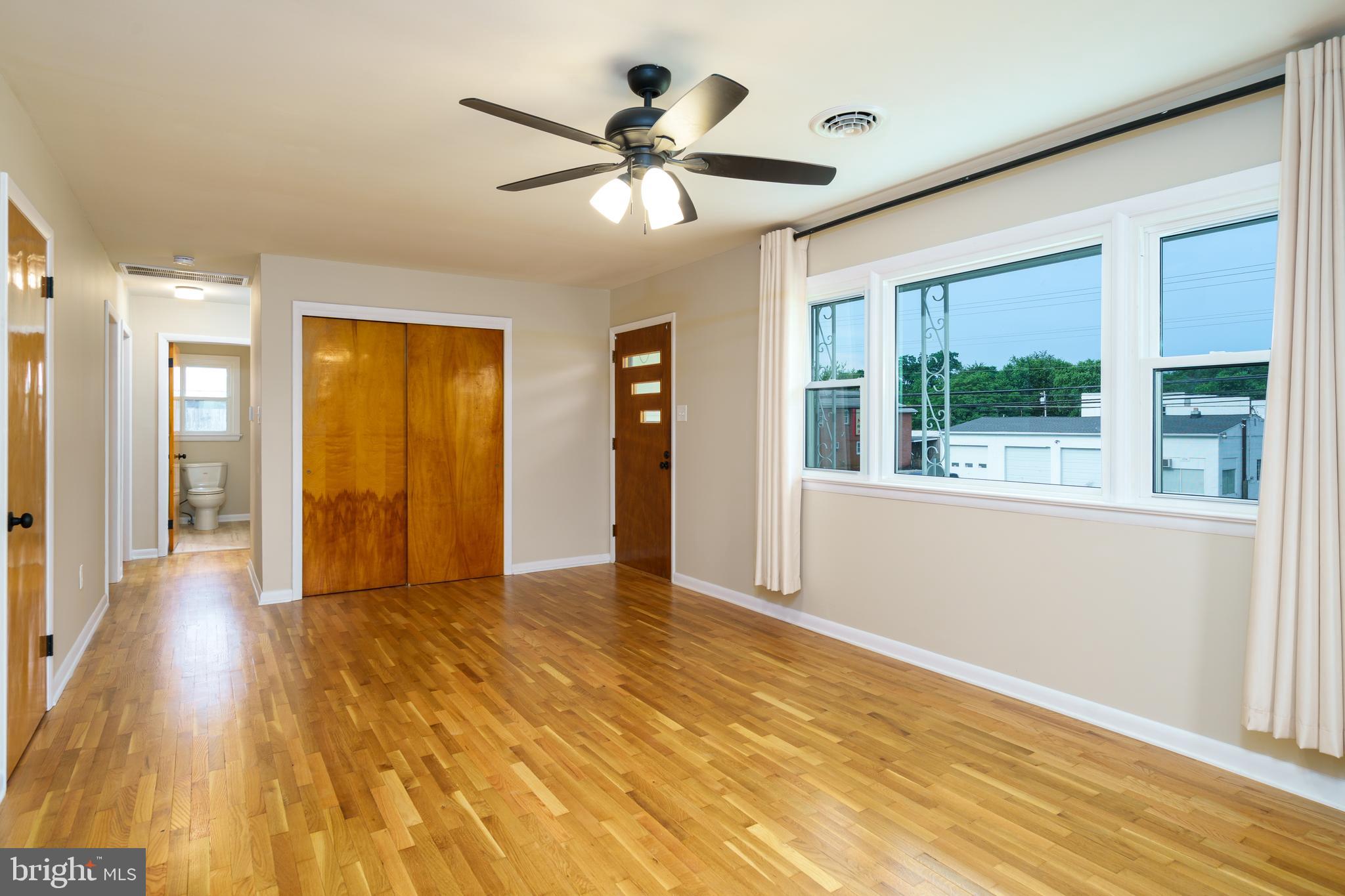 EDGEWOOD - Residential