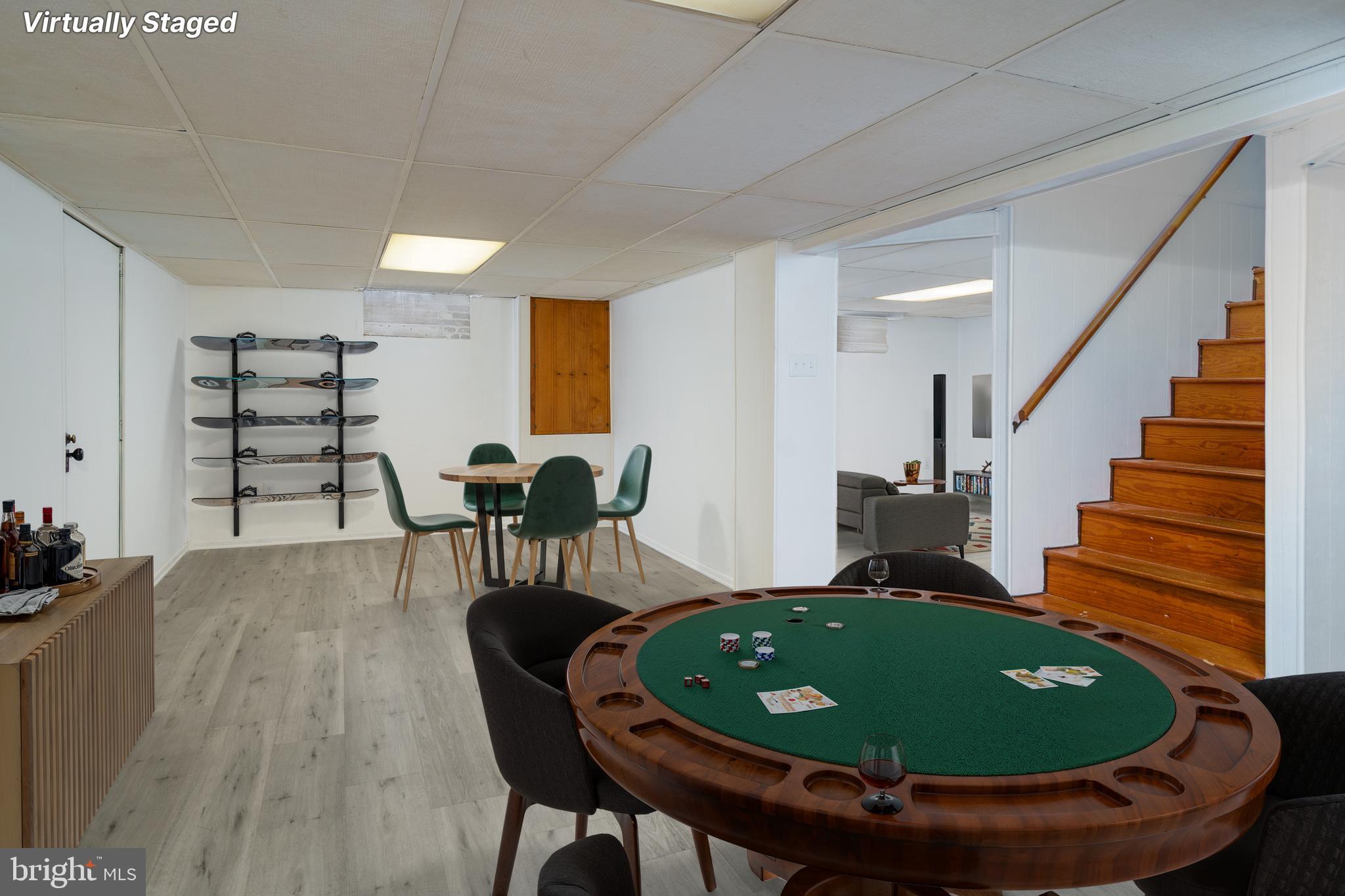 EDGEWOOD - Residential