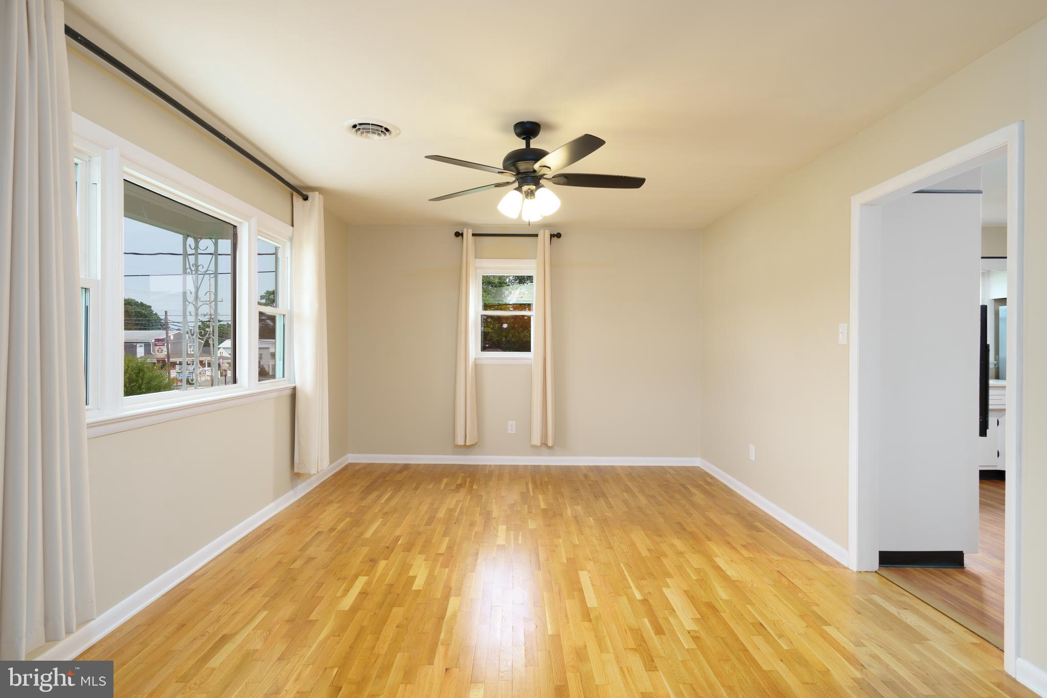 EDGEWOOD - Residential