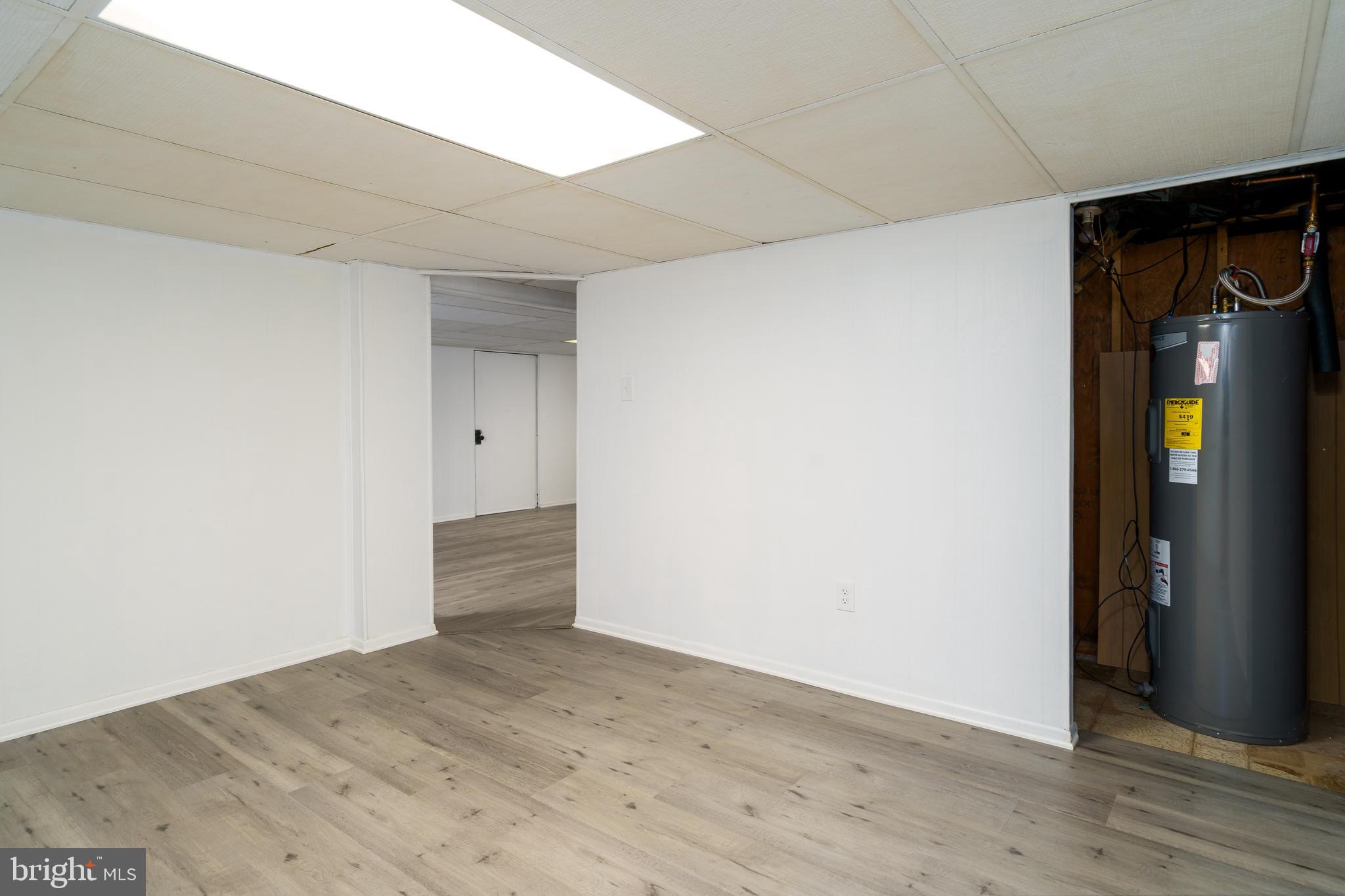 EDGEWOOD - Residential