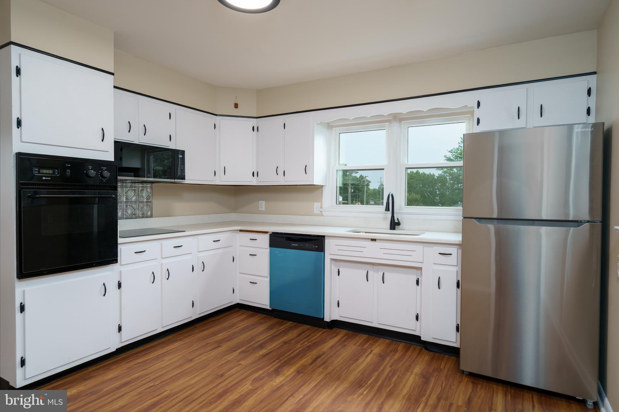 EDGEWOOD - Residential