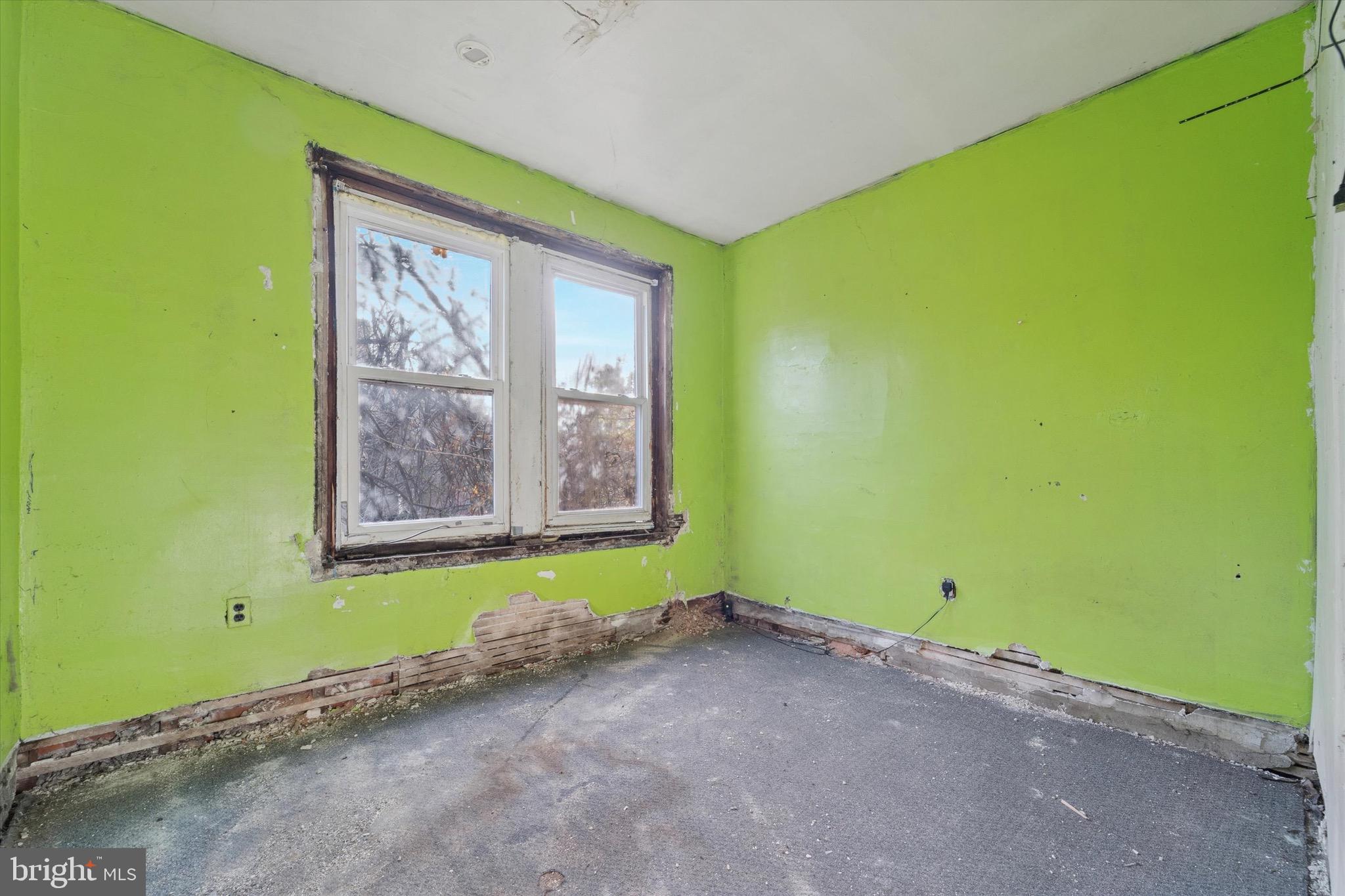 MILL CREEK - Residential