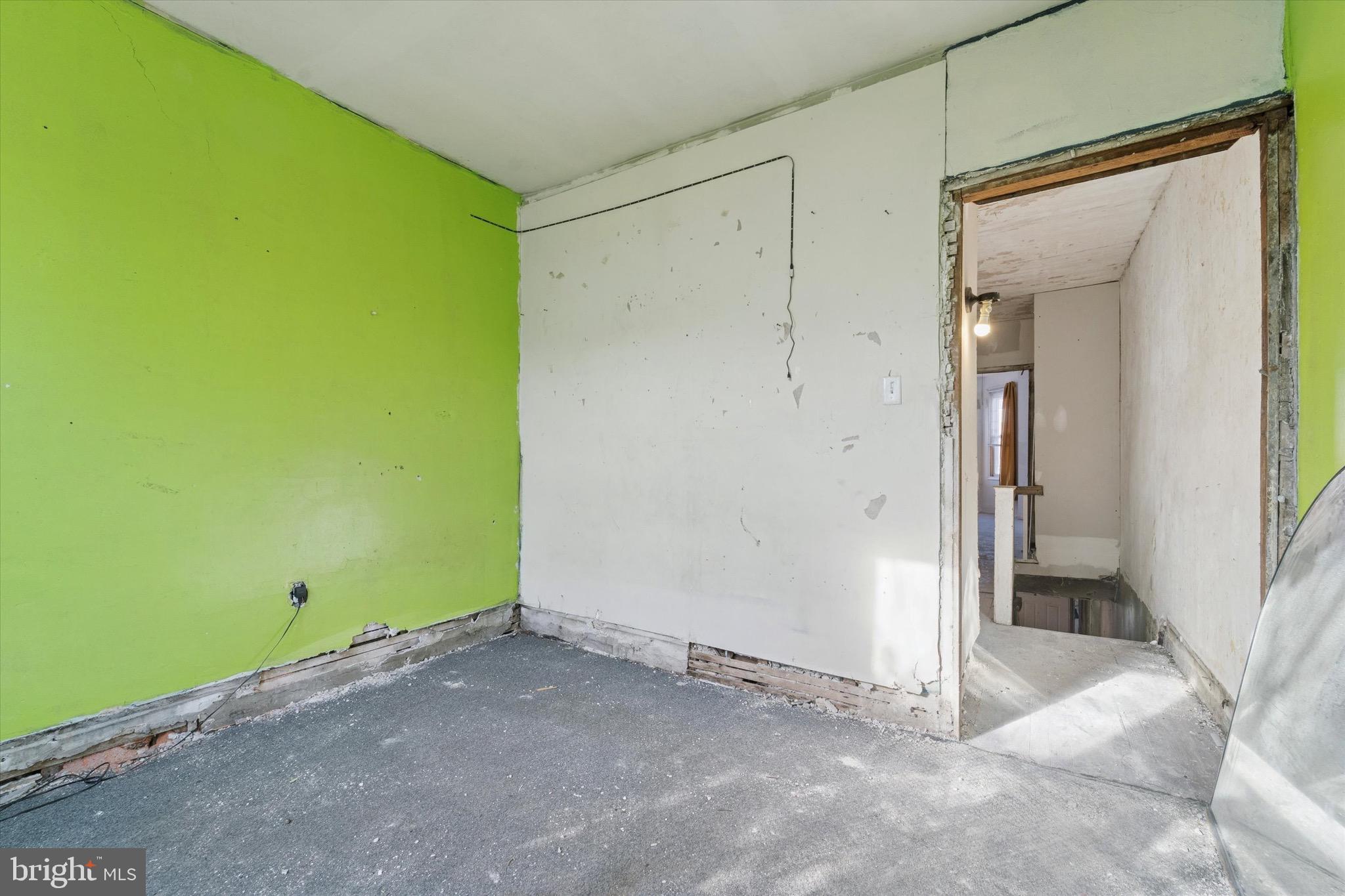 MILL CREEK - Residential