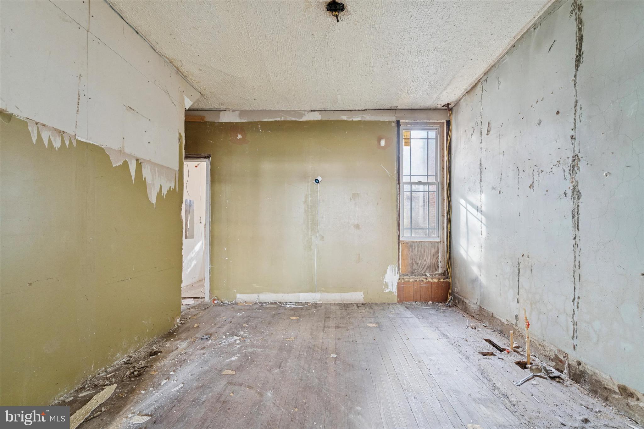 MILL CREEK - Residential