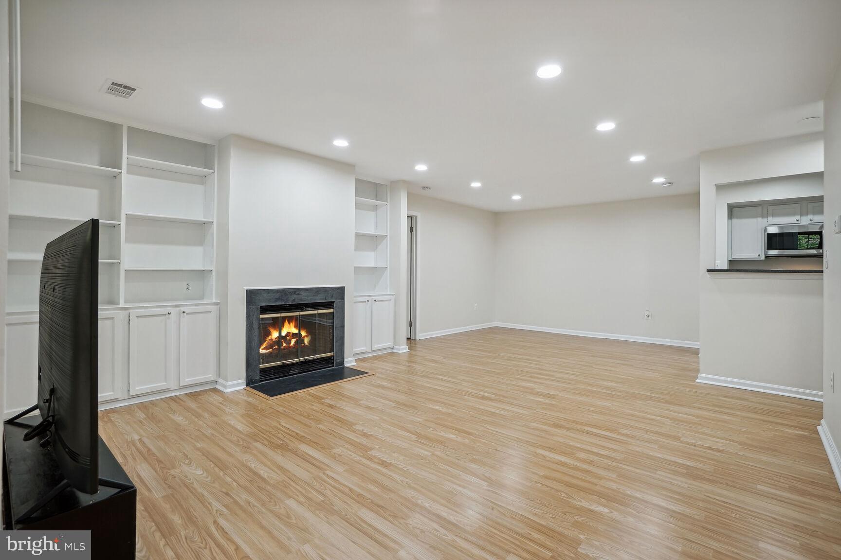 WATERS HOUSE - Residential