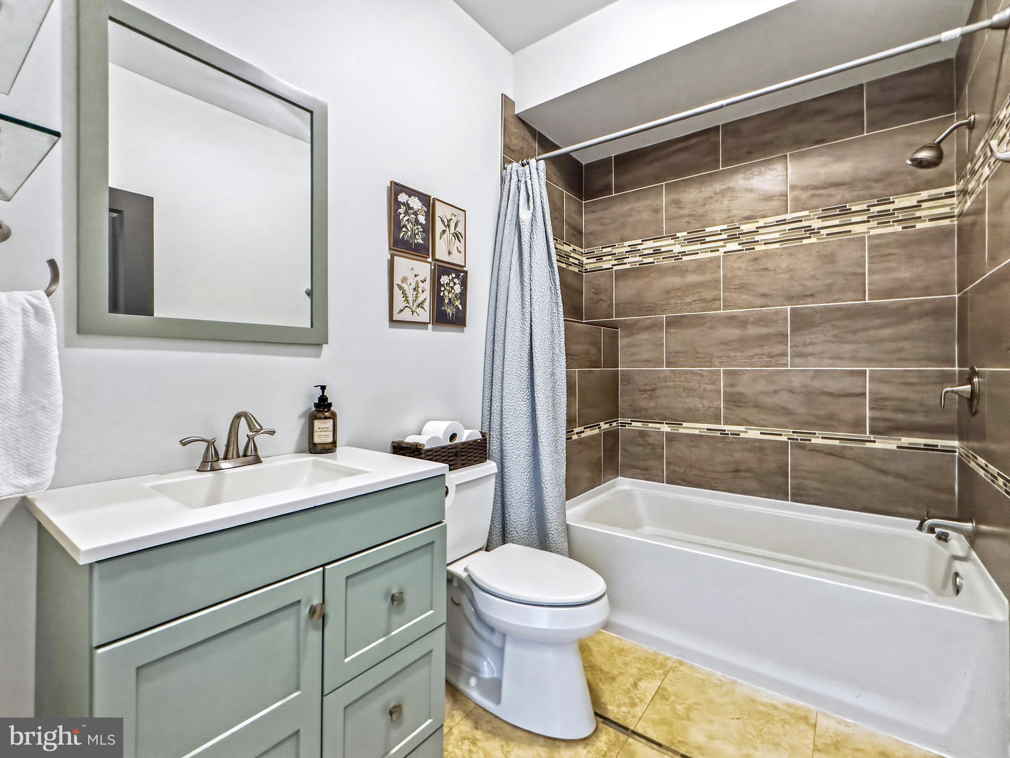 WEST POPLAR - Residential