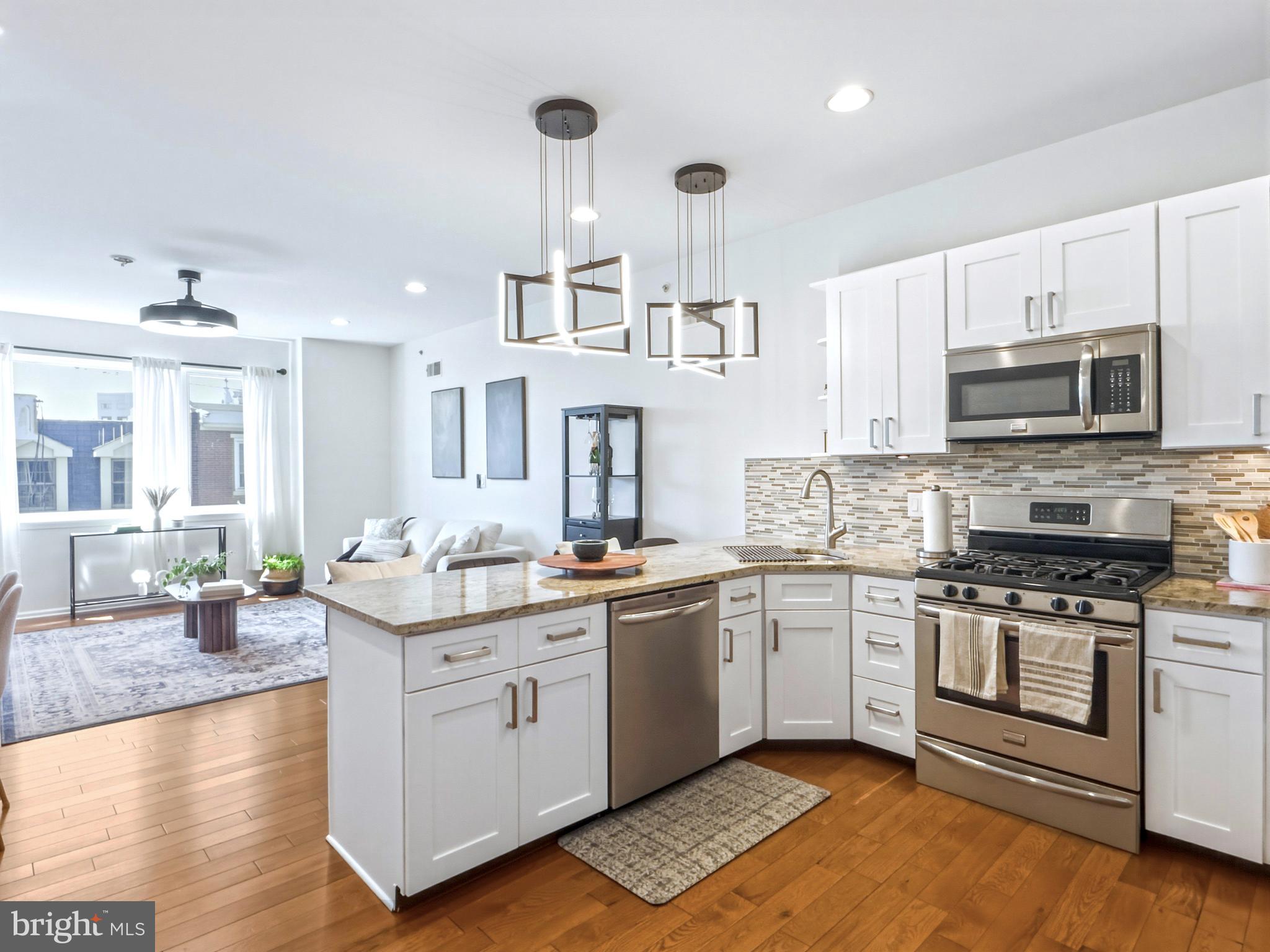1211 MOUNT VERNON STREET 2