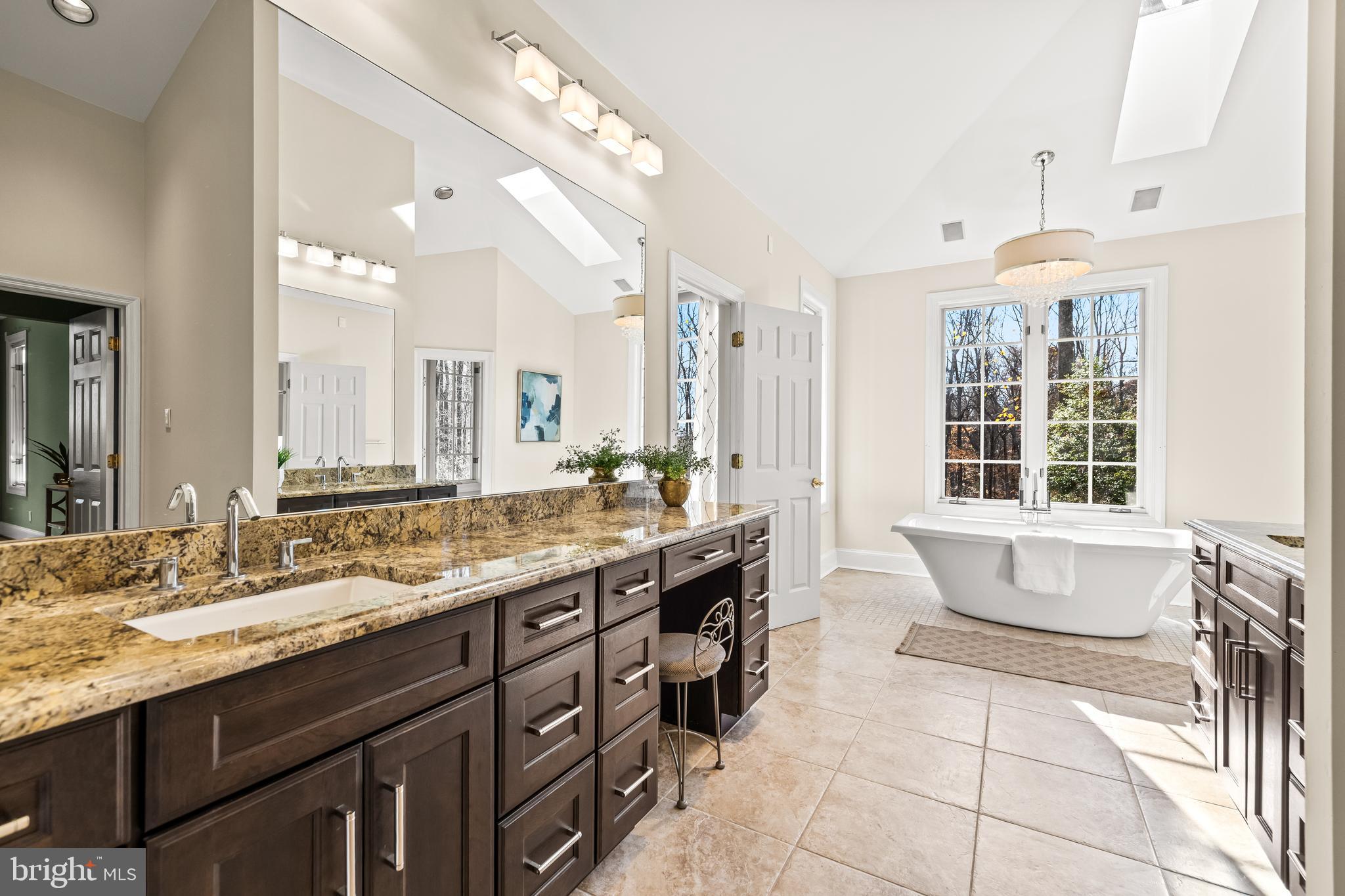 VALLEY CREST - Residential