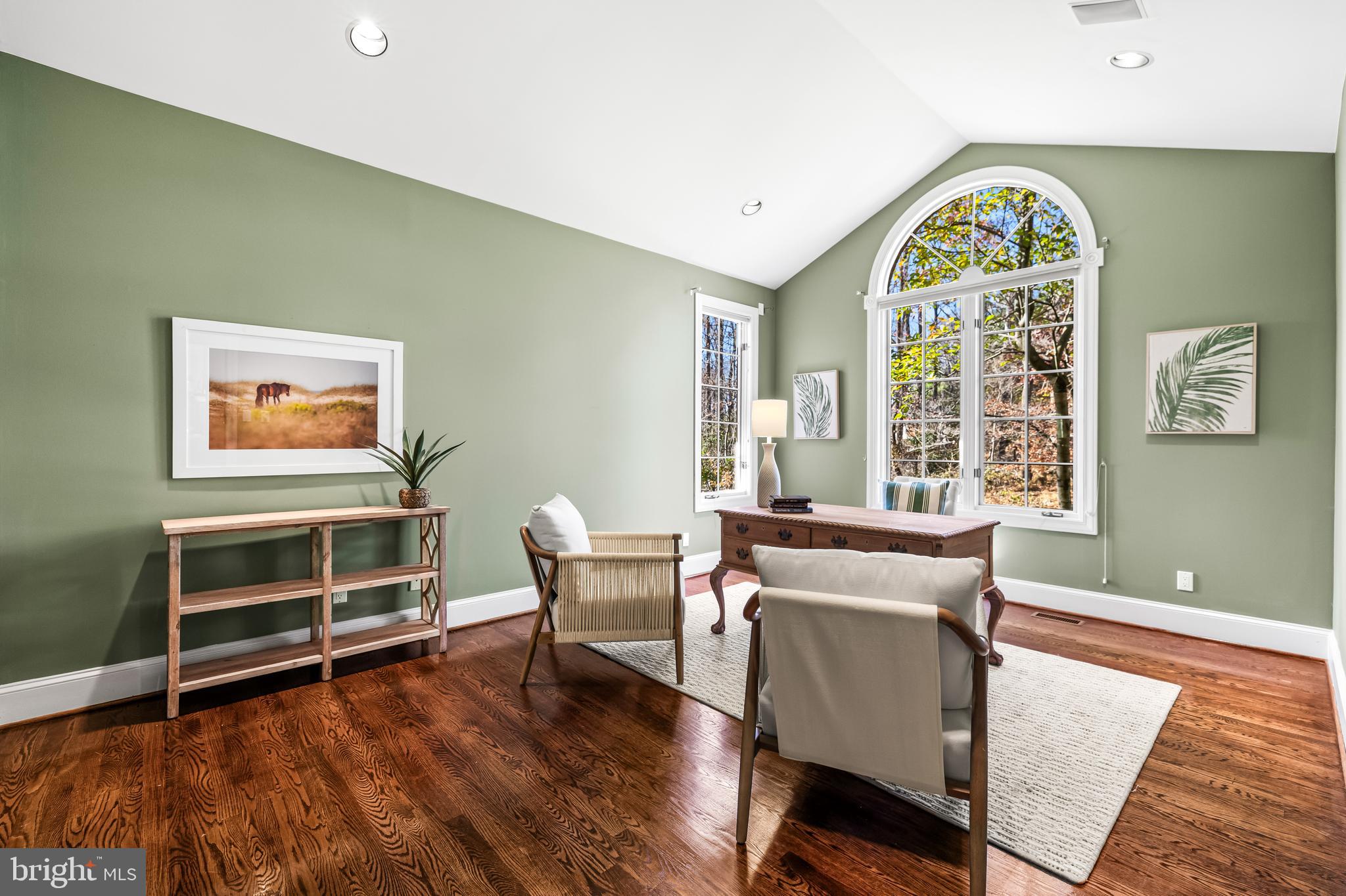 VALLEY CREST - Residential