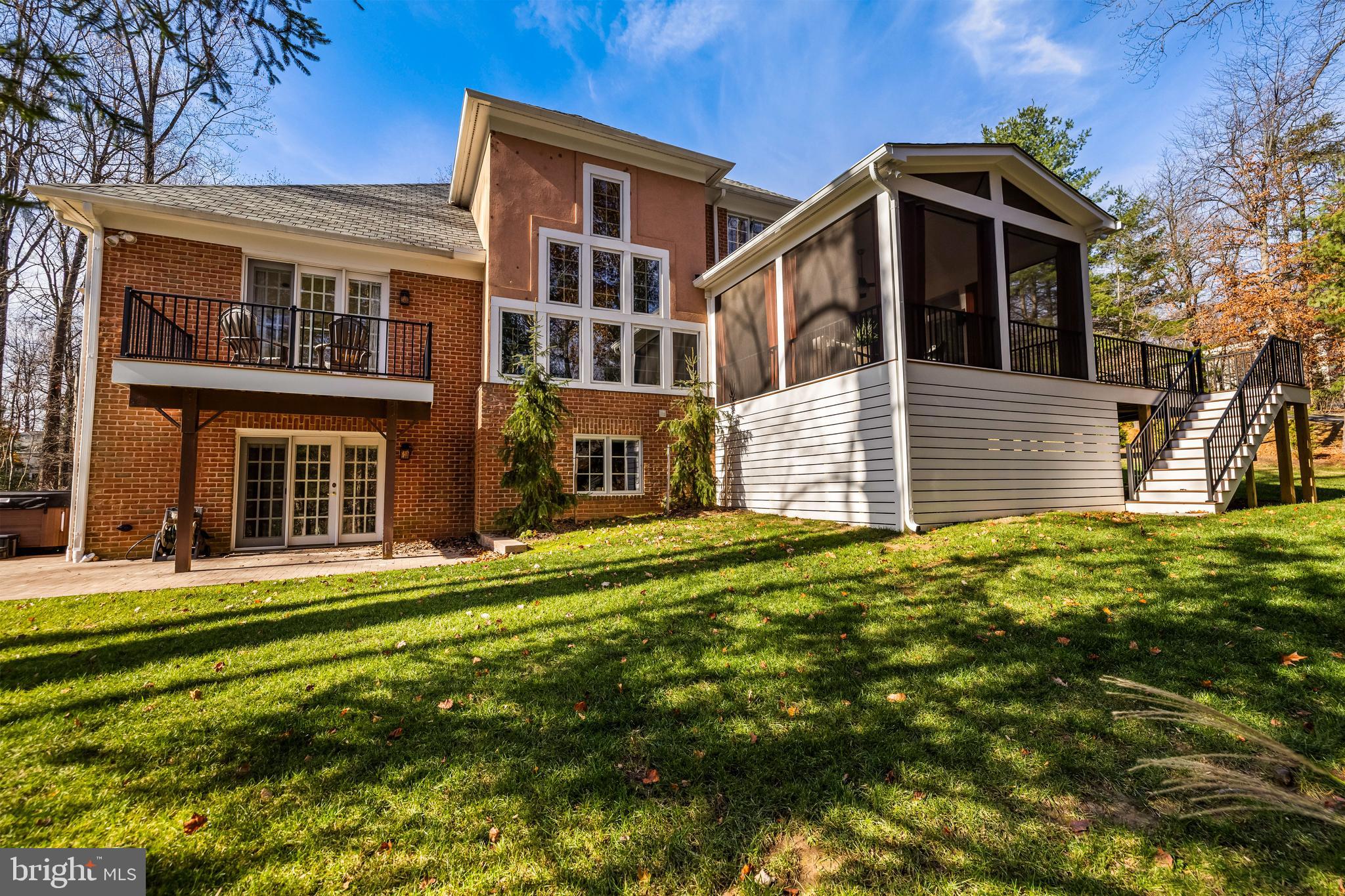 VALLEY CREST - Residential