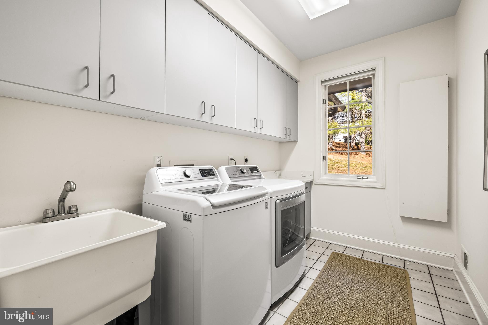 VALLEY CREST - Residential