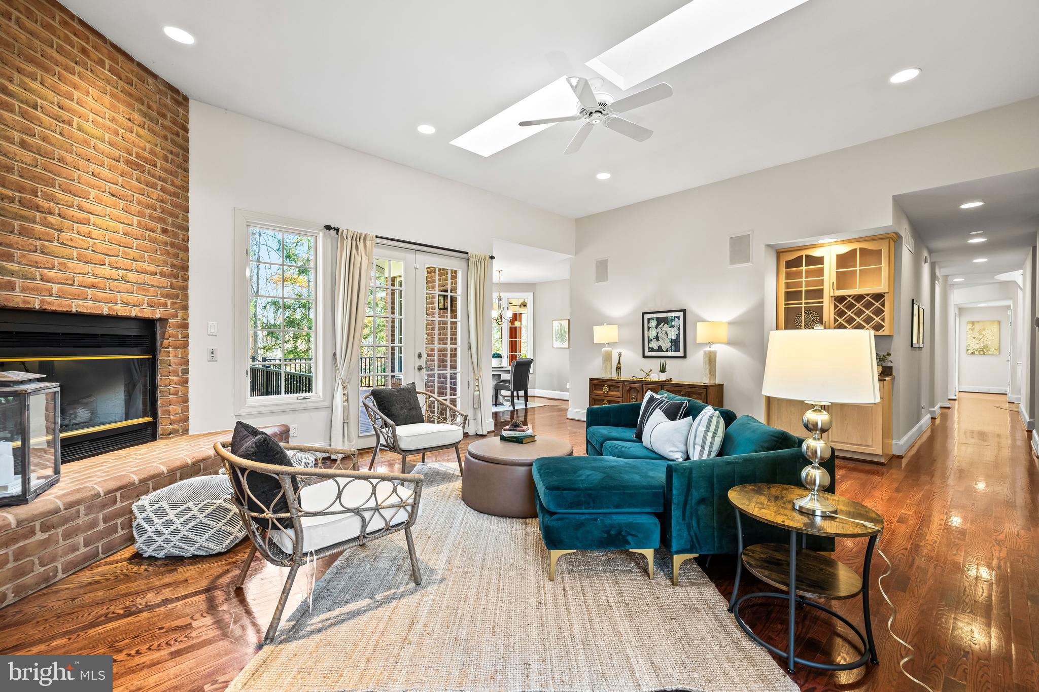 VALLEY CREST - Residential