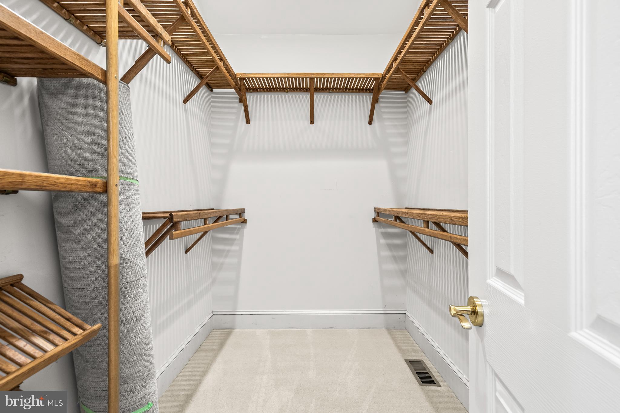 VALLEY CREST - Residential