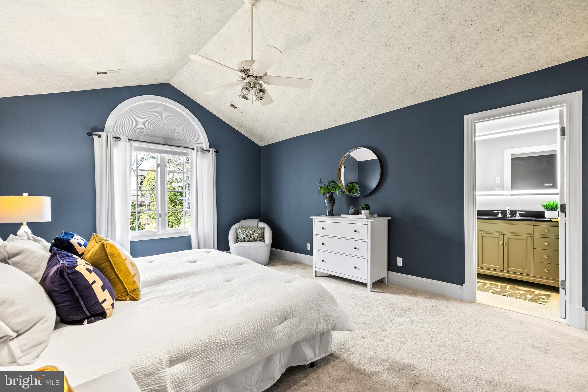 VALLEY CREST - Residential