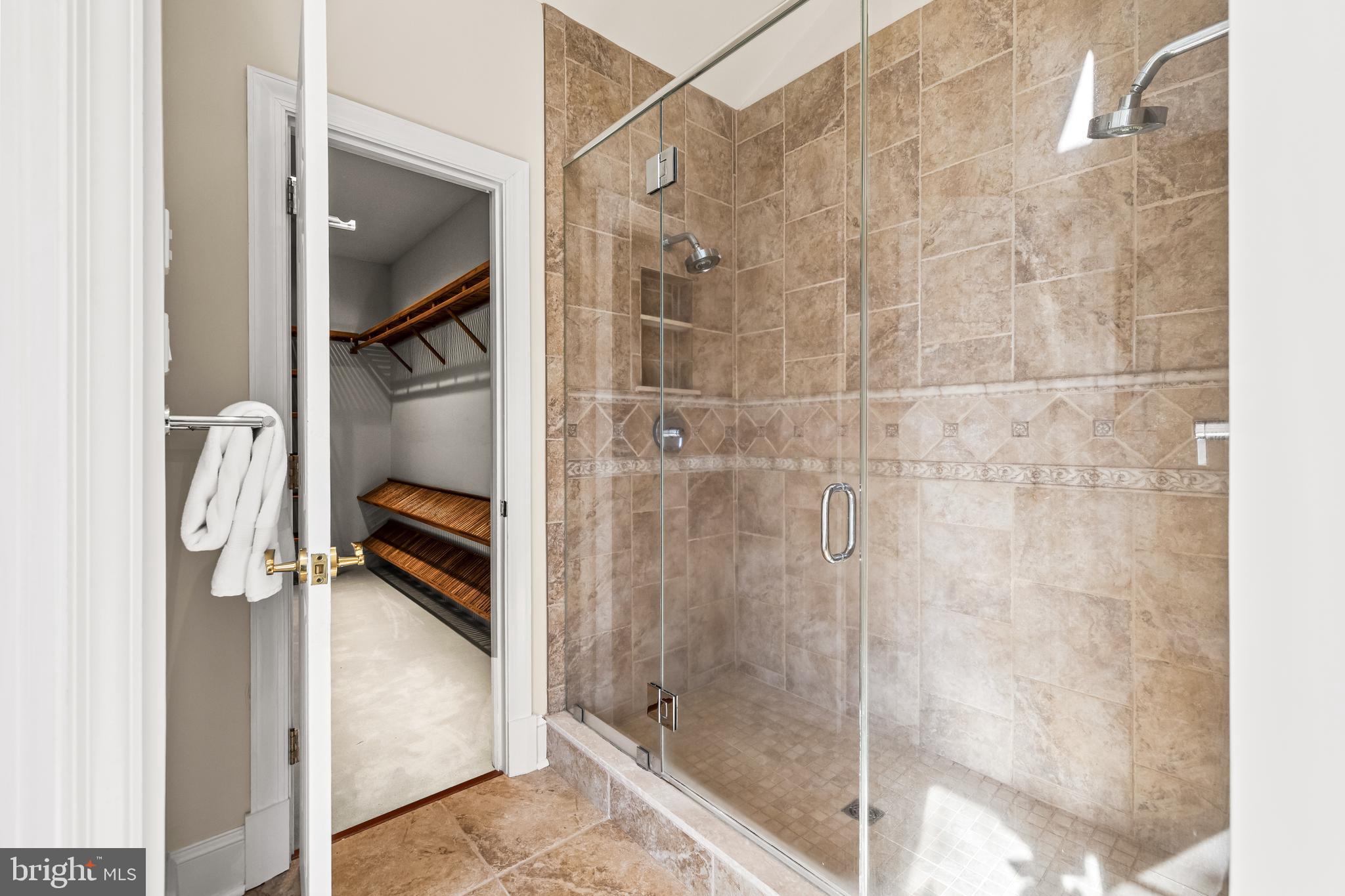 VALLEY CREST - Residential