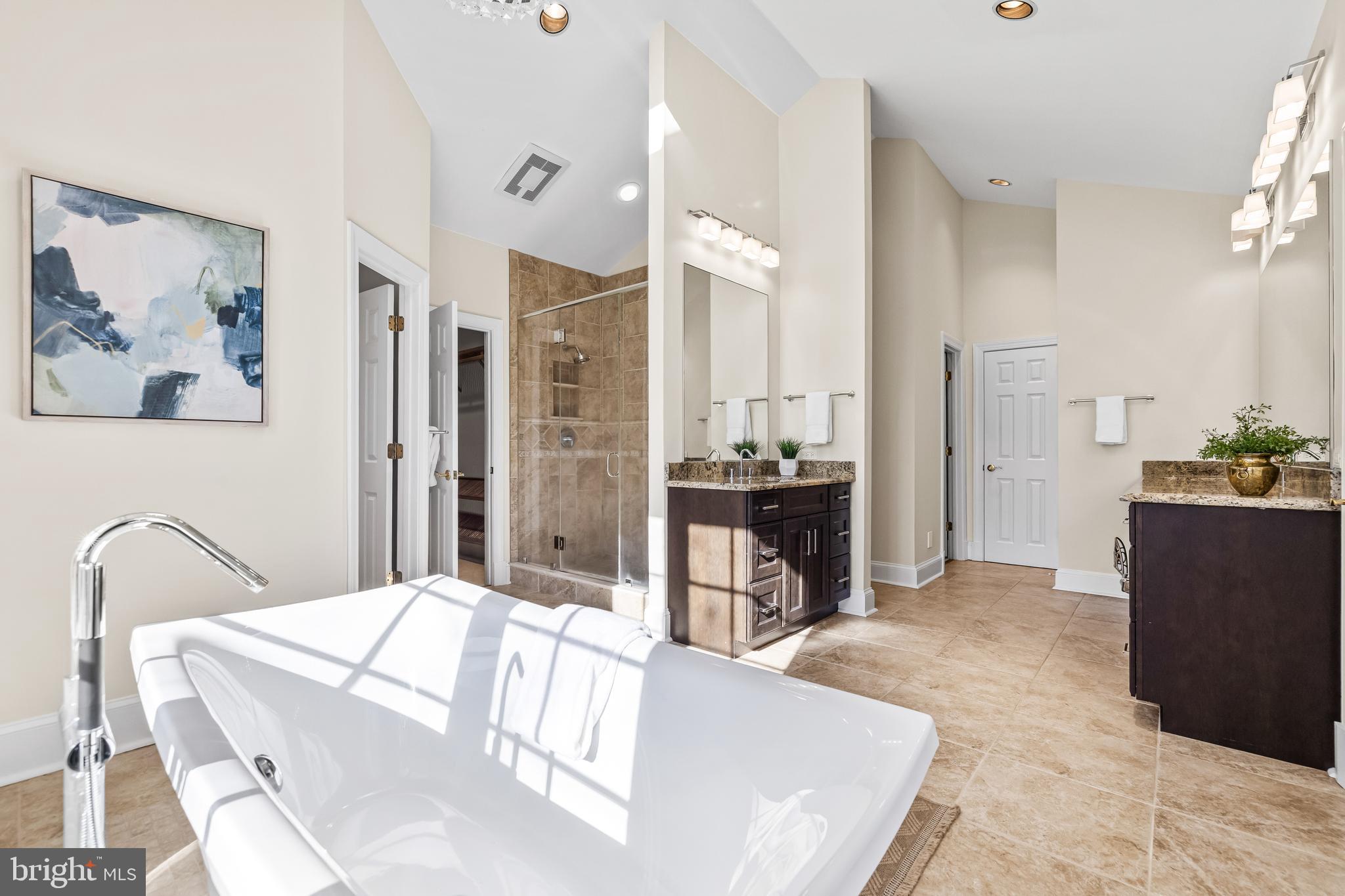 VALLEY CREST - Residential