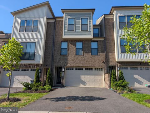 7410 PLAINVIEW TERRACE COLUMBIA MD 21044