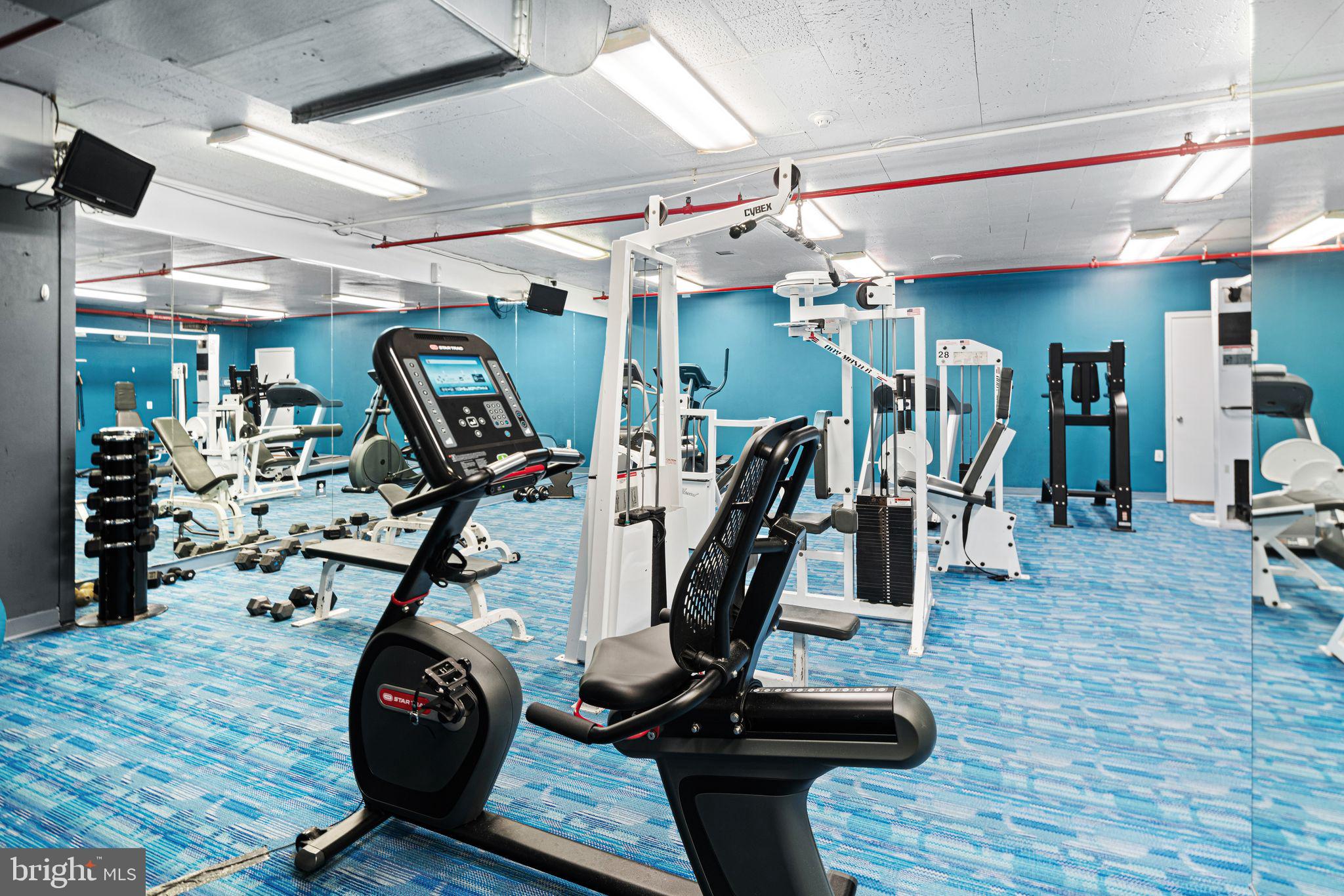 CENTER CITY - Residential Lease