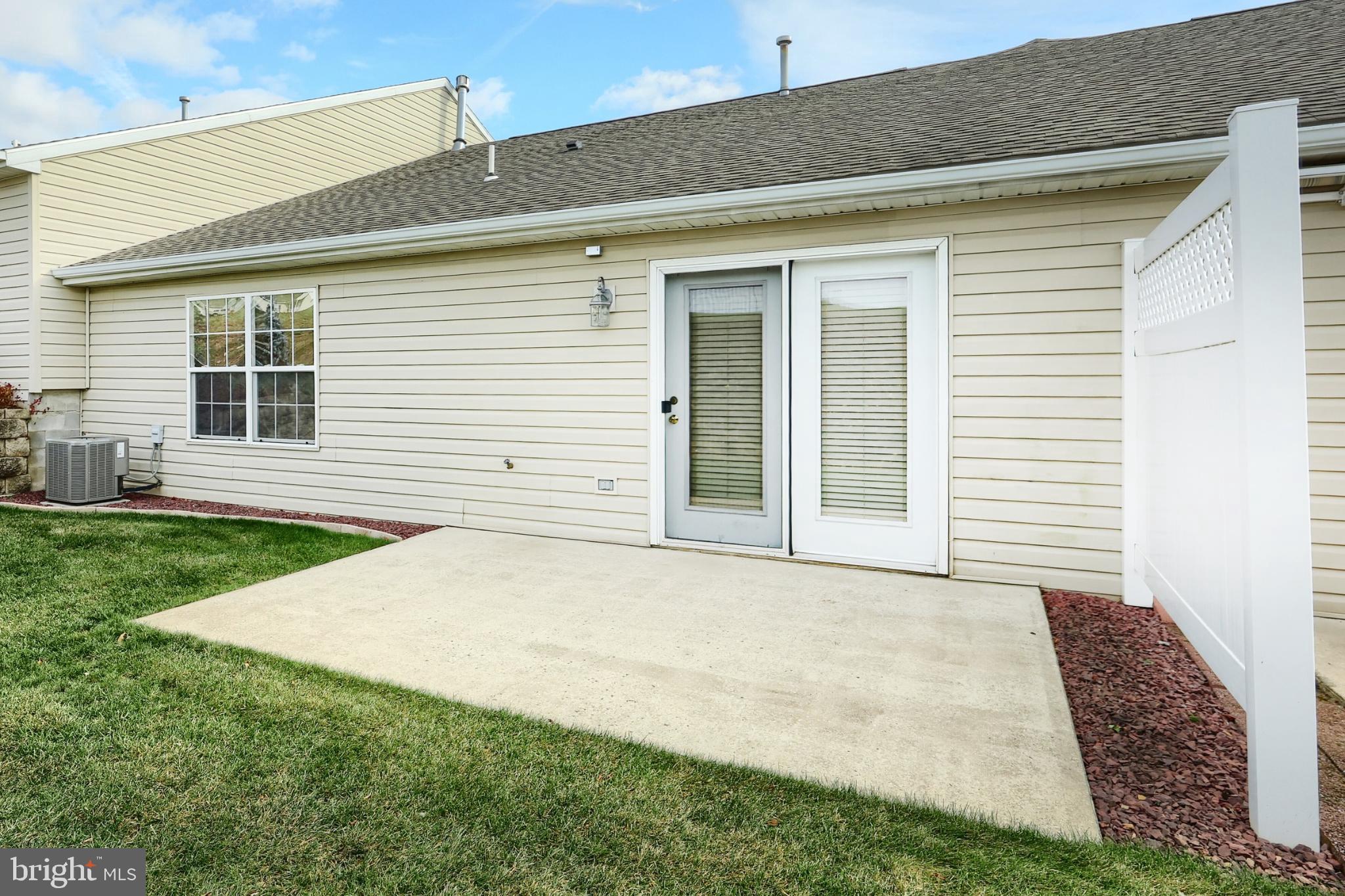 EQUINE MEADOWS - Residential