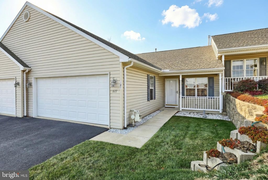 Photo of 121 Furlong Way #121, RED LION, PA 17356 (MLS # PAYK2094476)