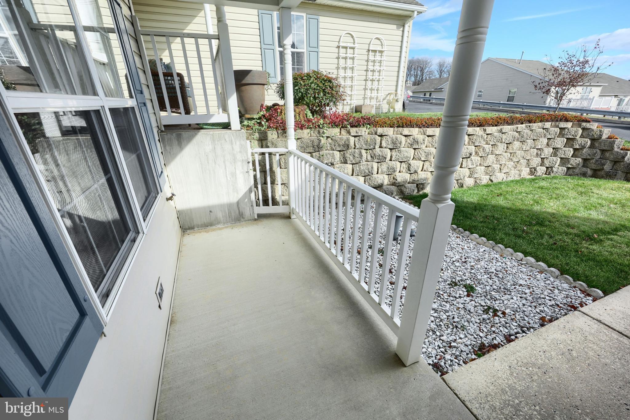 EQUINE MEADOWS - Residential