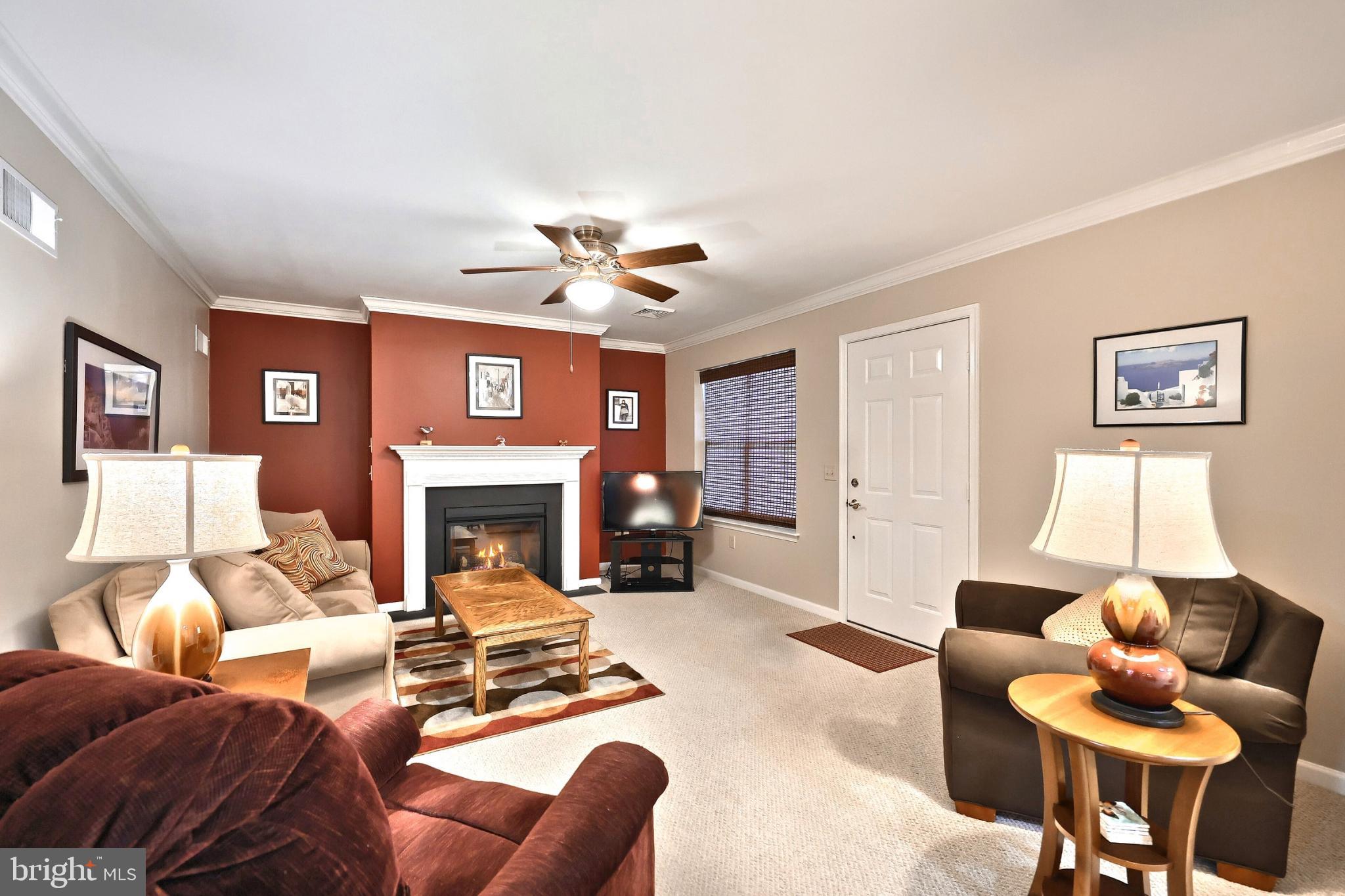 EQUINE MEADOWS - Residential