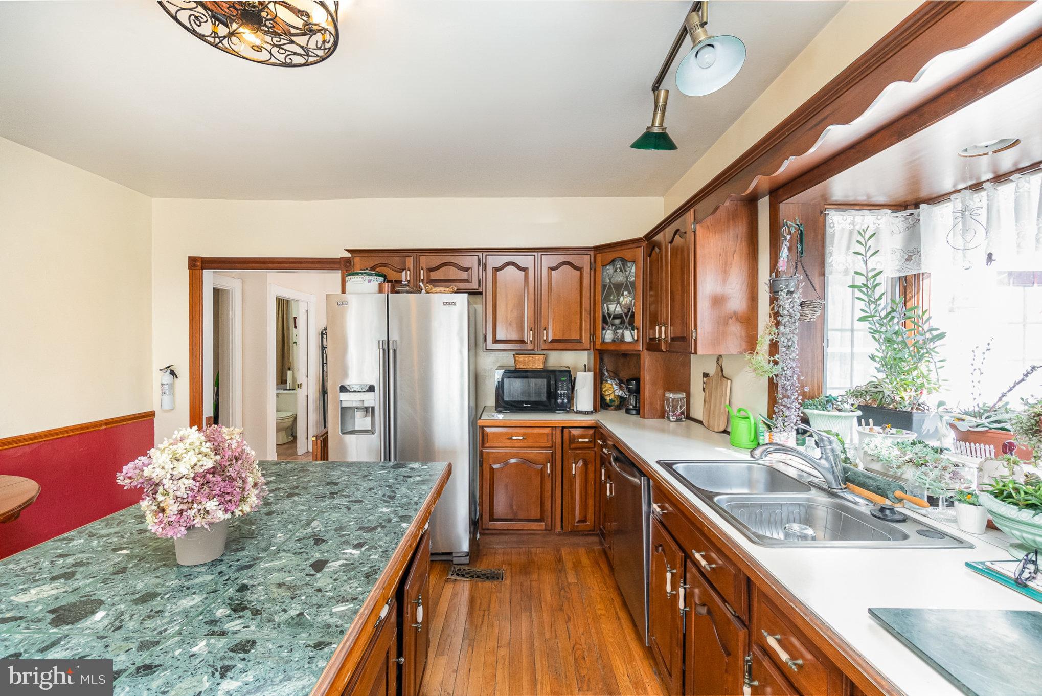 KINGSVILLE - Residential