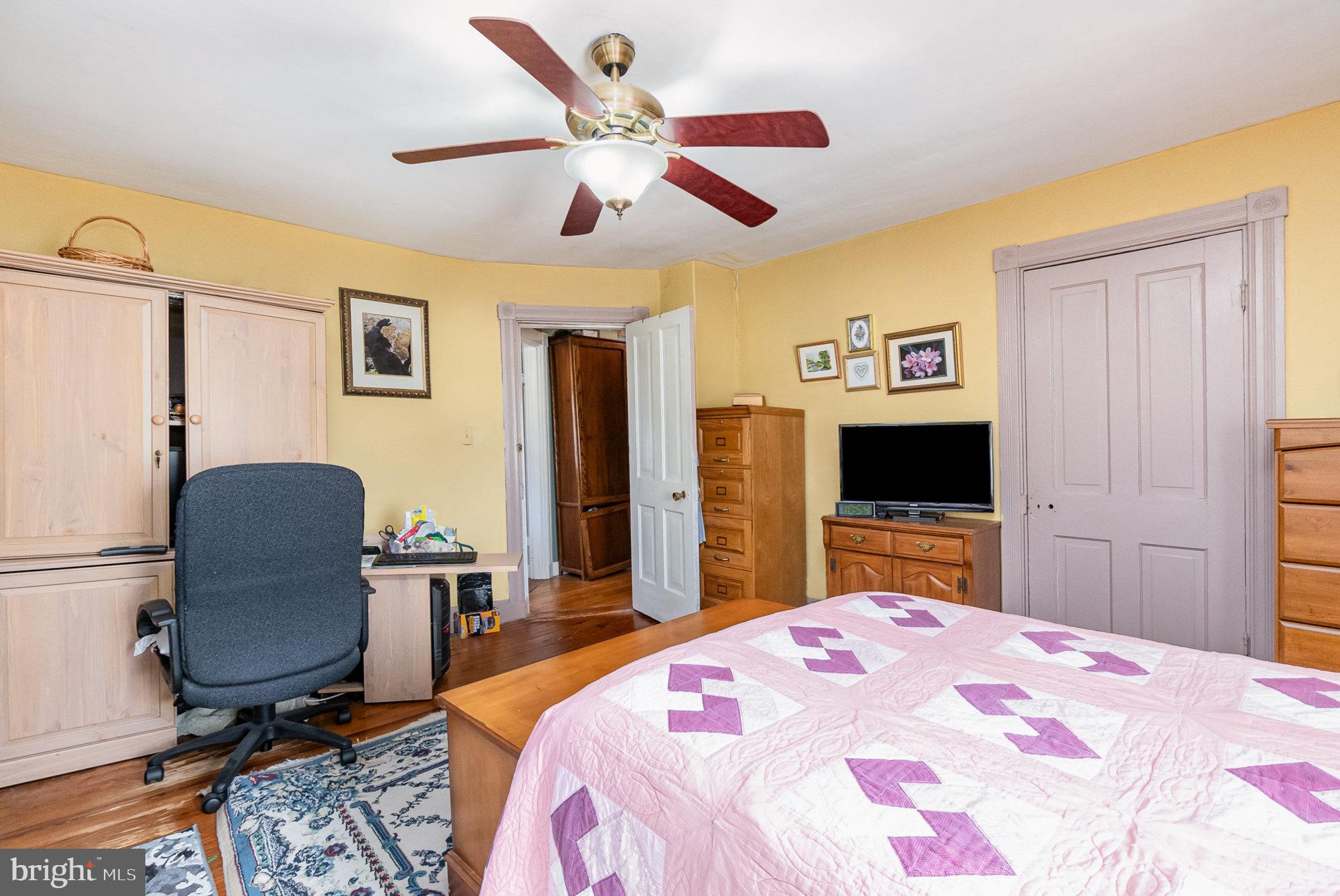 KINGSVILLE - Residential