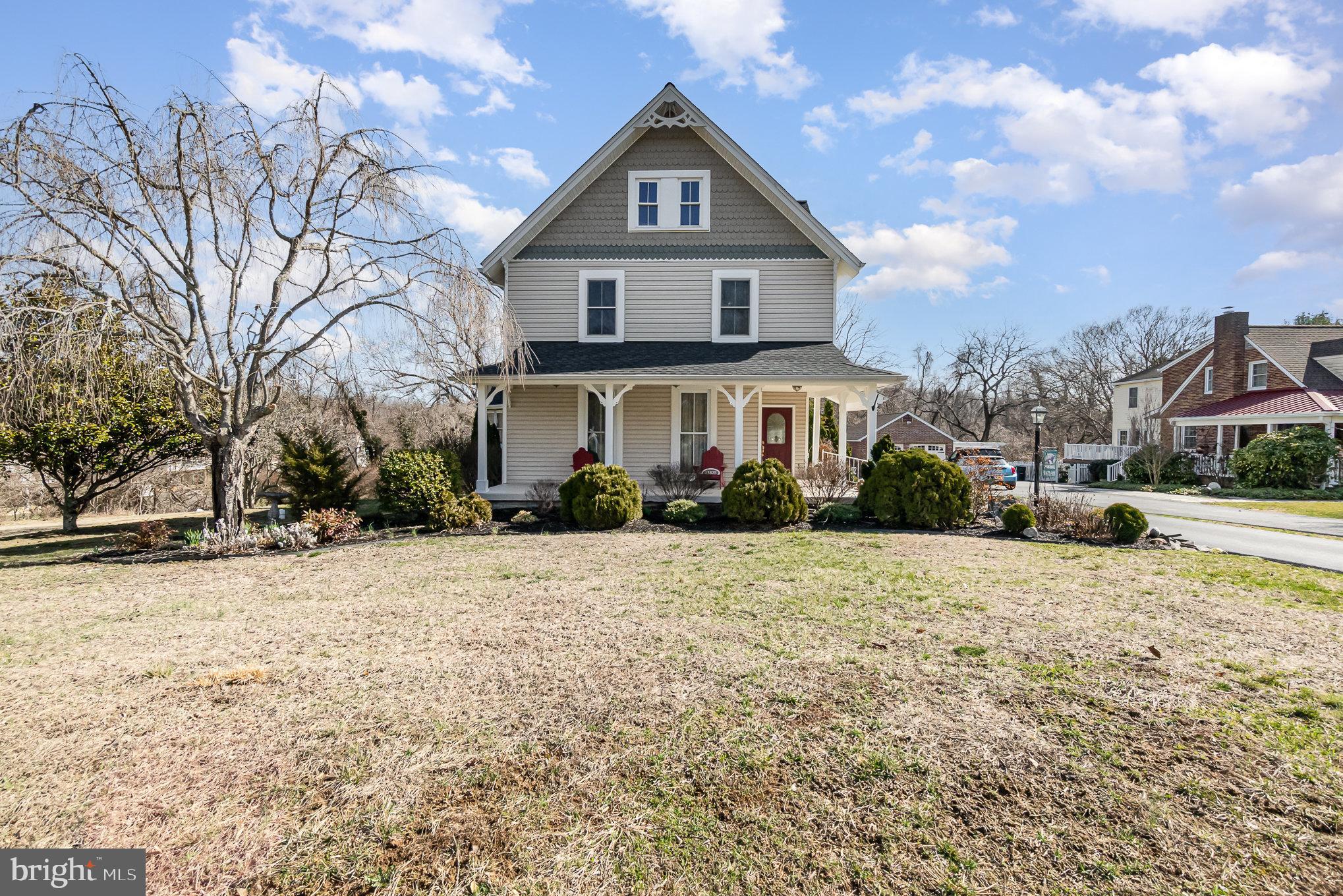 KINGSVILLE - Residential