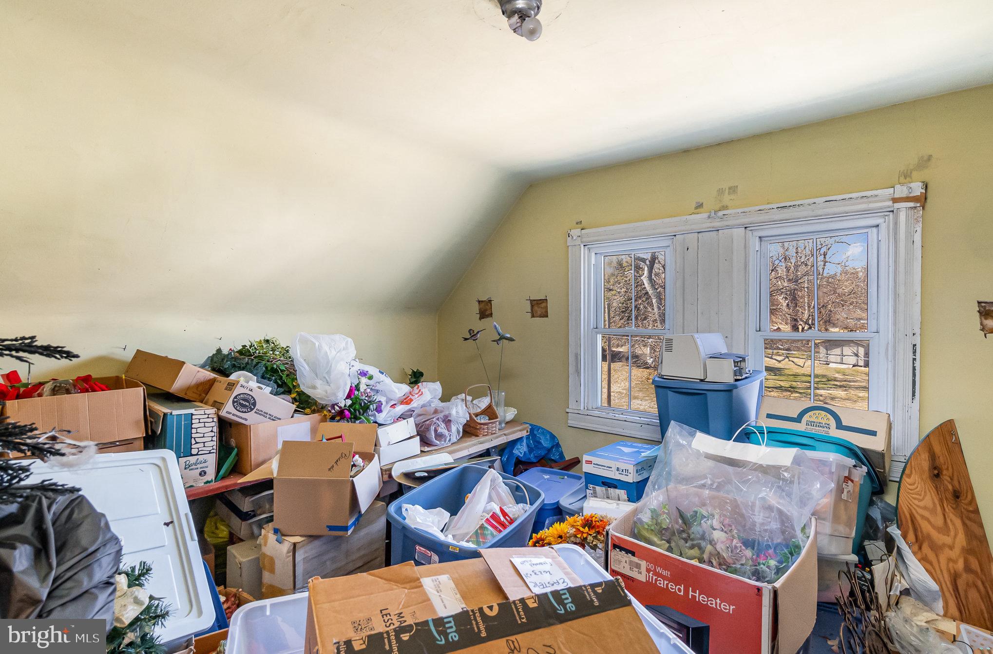 KINGSVILLE - Residential